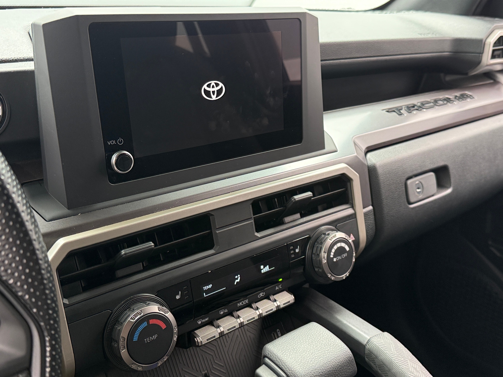 Thumbnail: 2025 Toyota Tacoma - 4