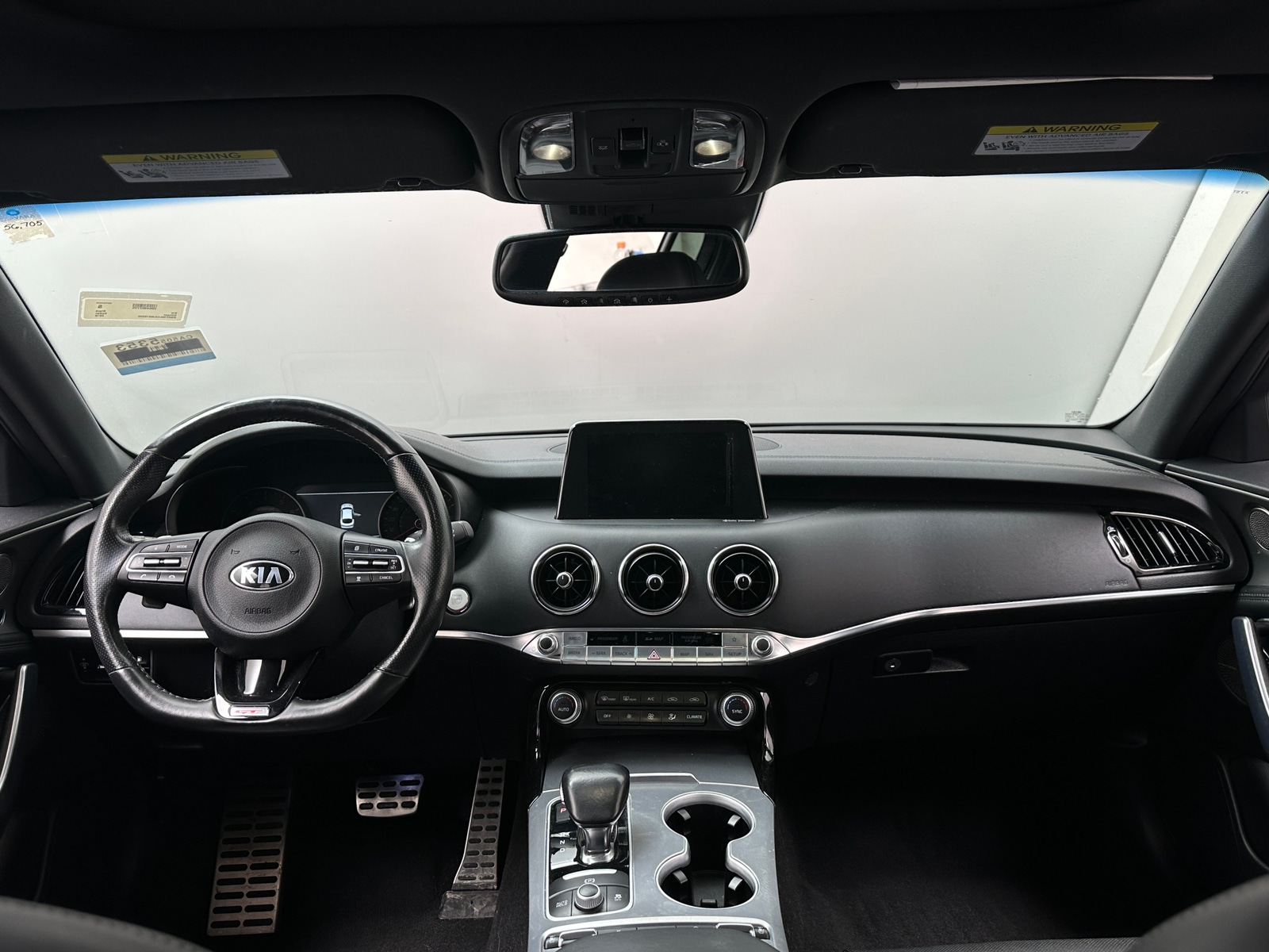 Thumbnail: 2018 Kia Stinger - 2