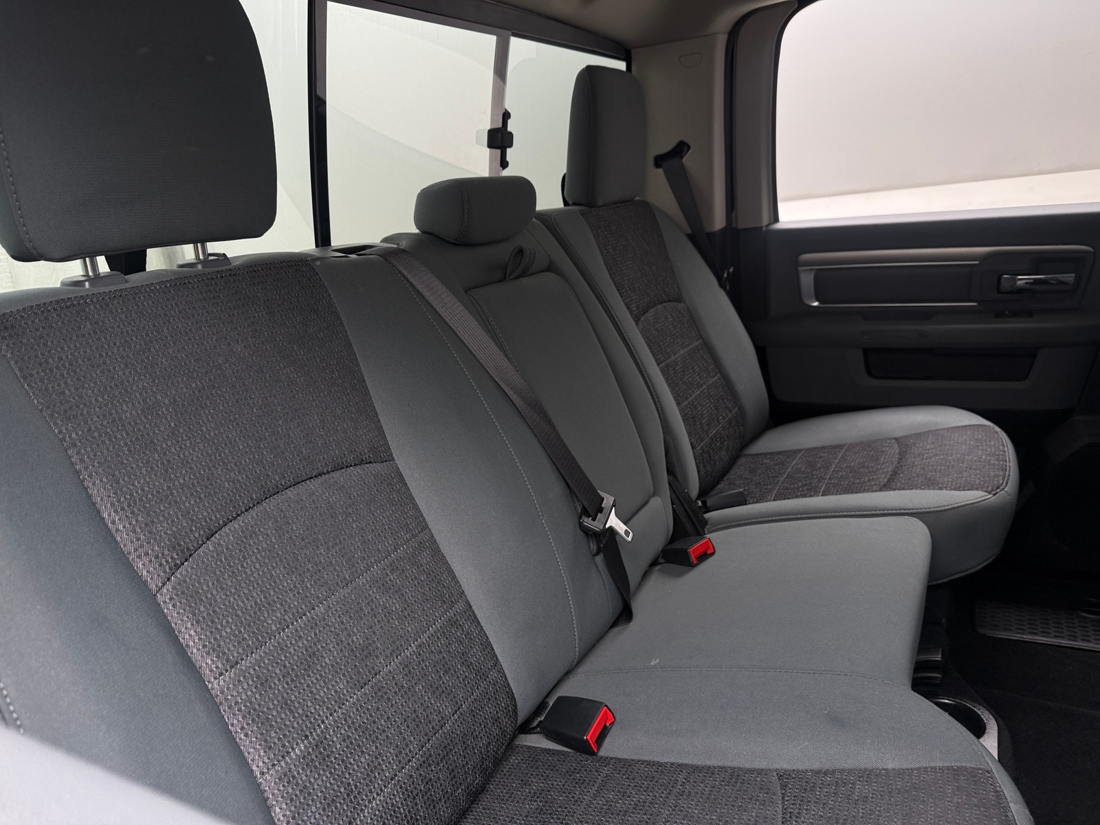 Thumbnail: 2020 RAM 1500 Classic - 6