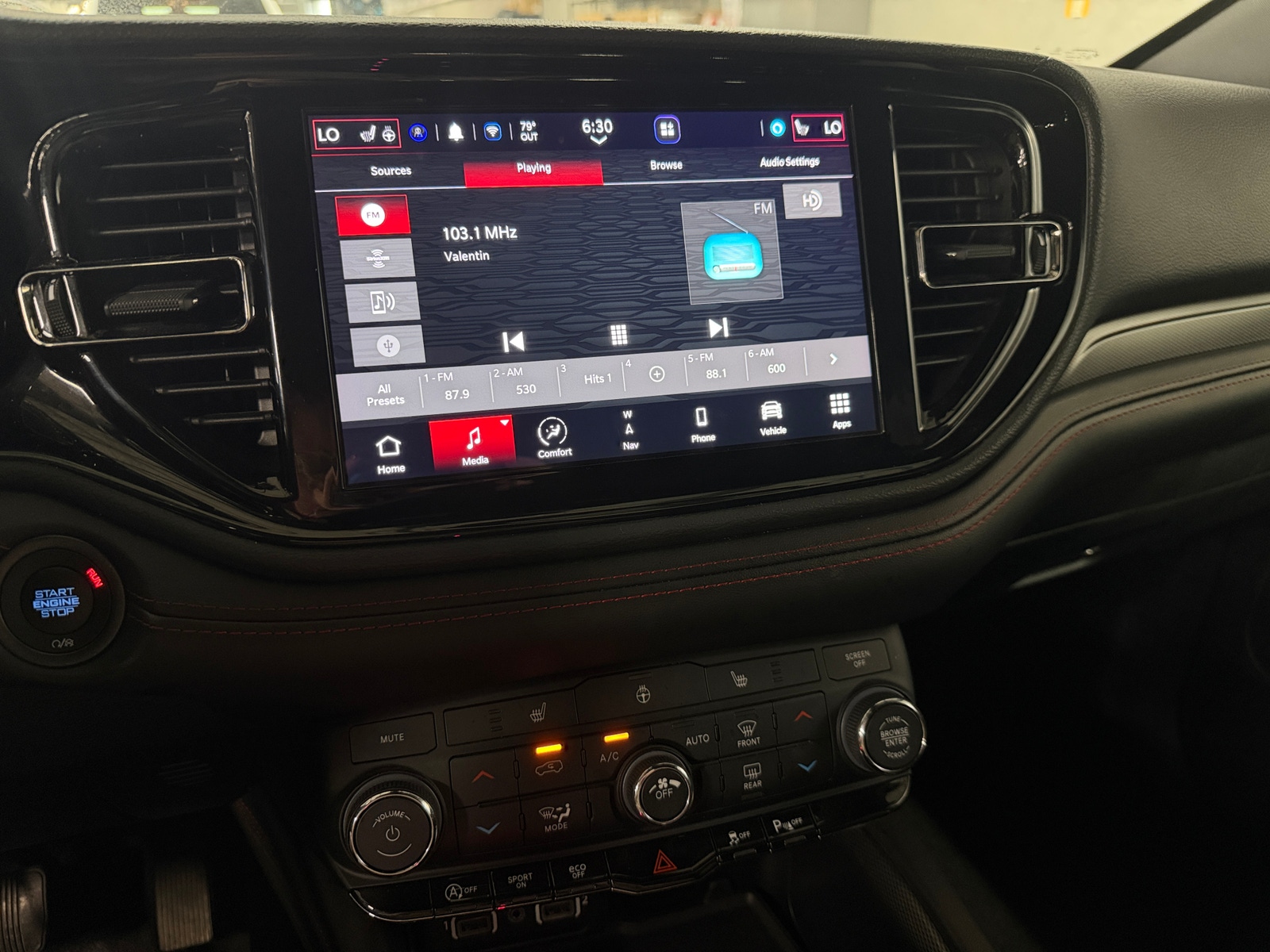 Thumbnail: 2025 Dodge Durango - 4