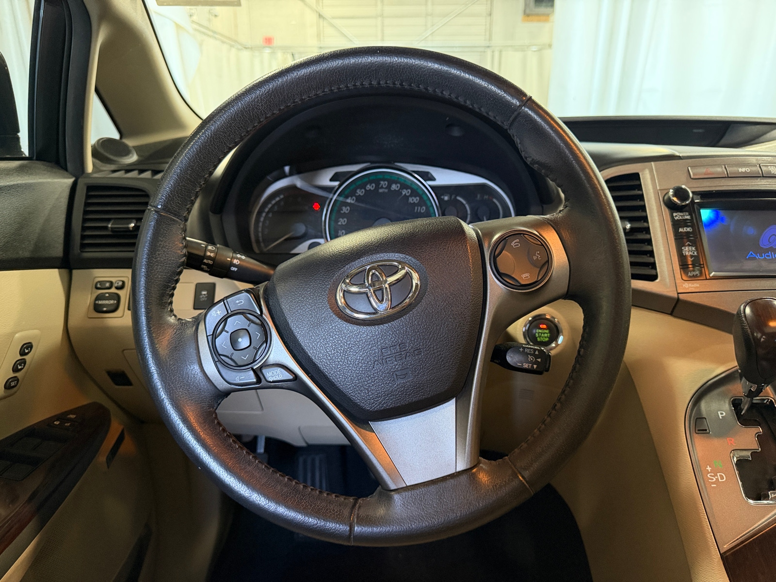 Thumbnail: 2014 Toyota Venza - 4