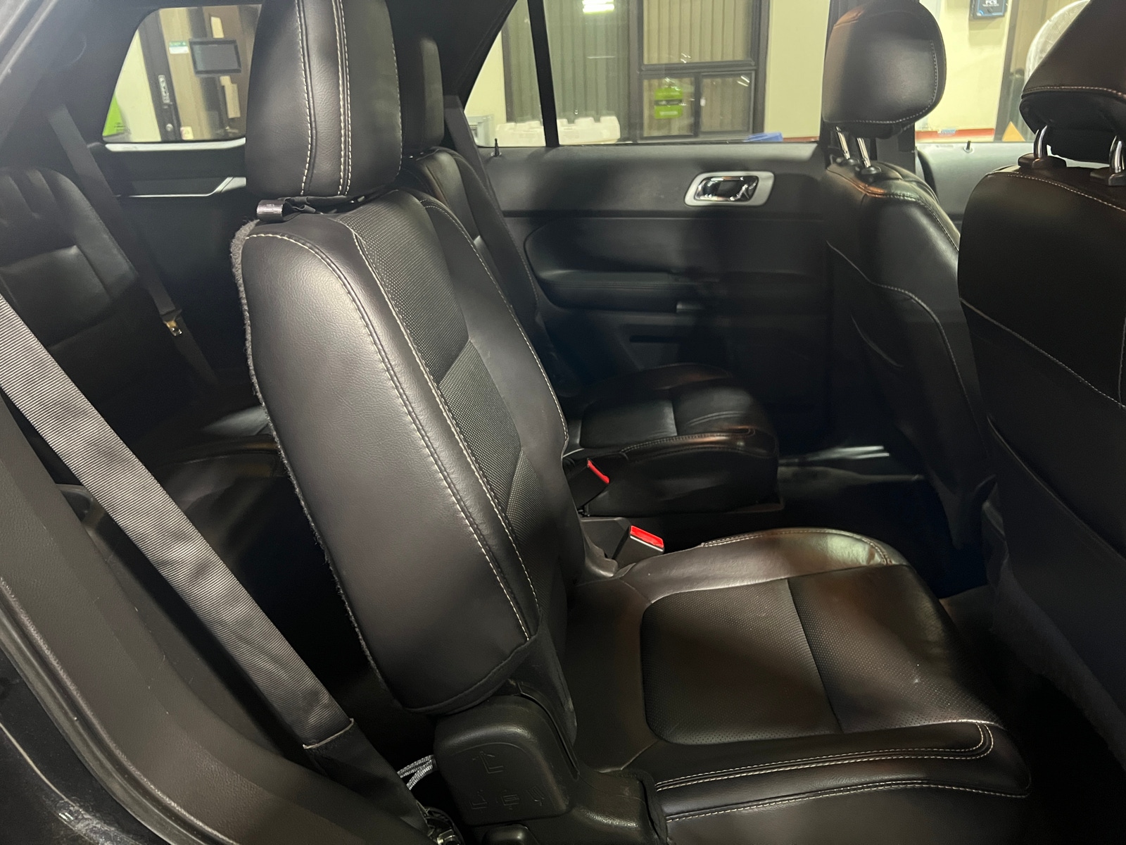 Thumbnail: 2014 Ford Explorer - 5