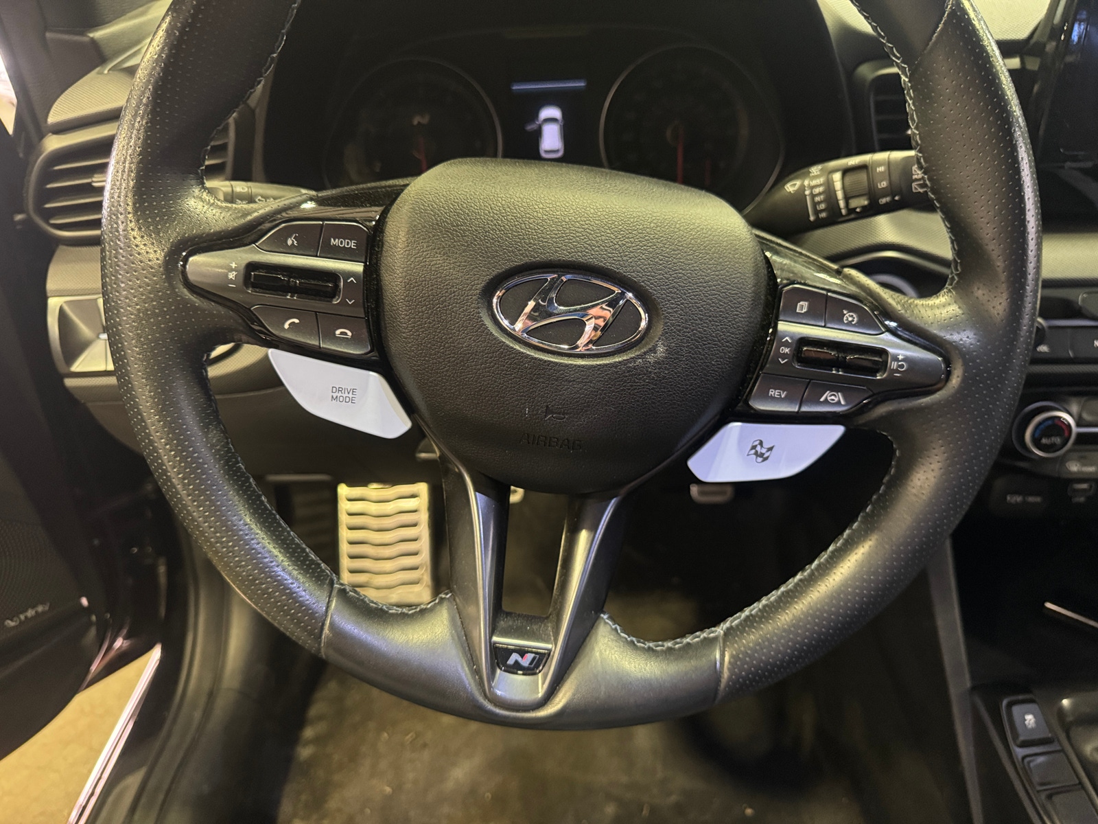 Thumbnail: 2022 Hyundai Veloster - 4