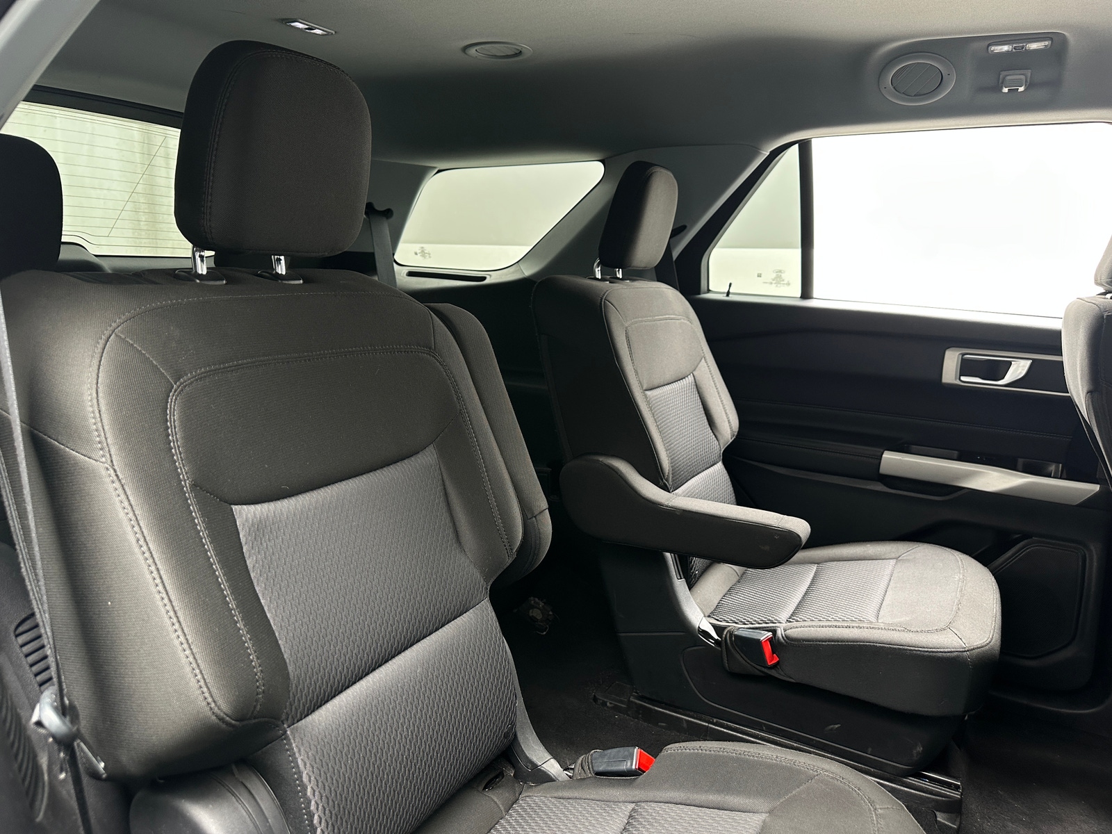 Thumbnail: 2022 Ford Explorer - 6
