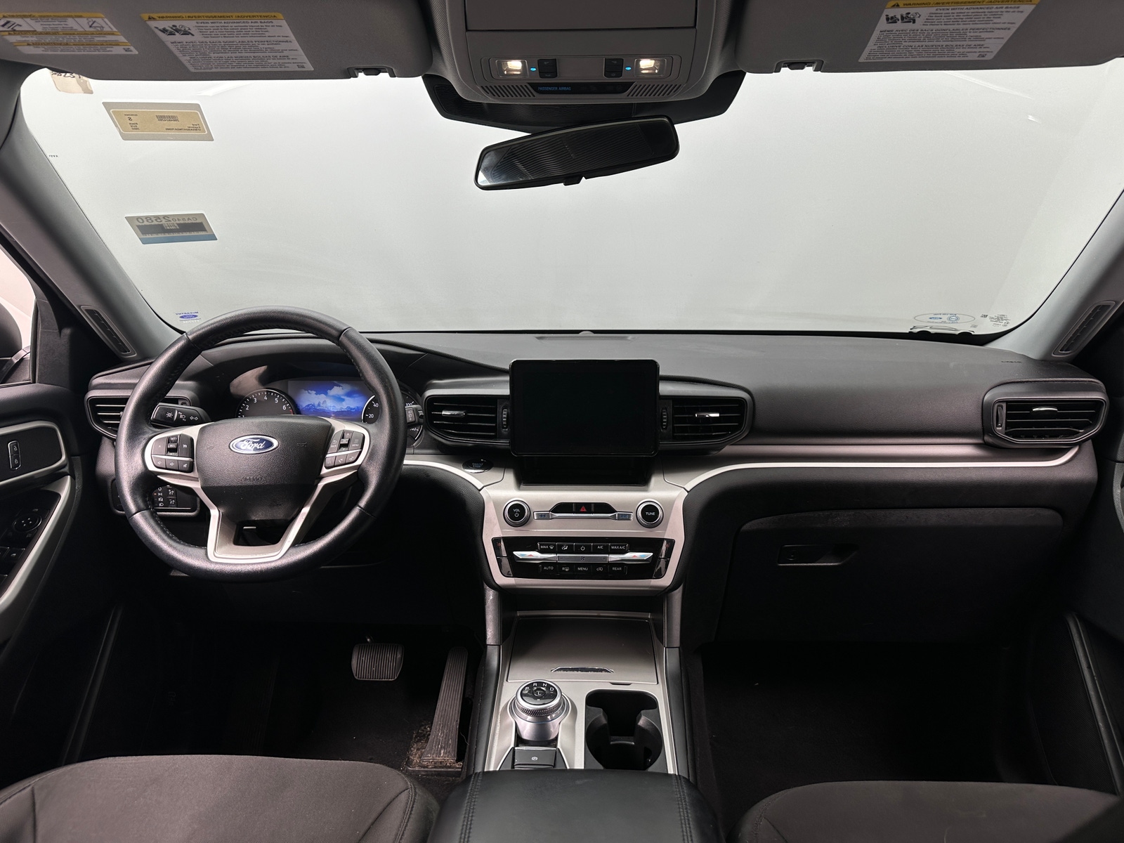 Thumbnail: 2022 Ford Explorer - 3