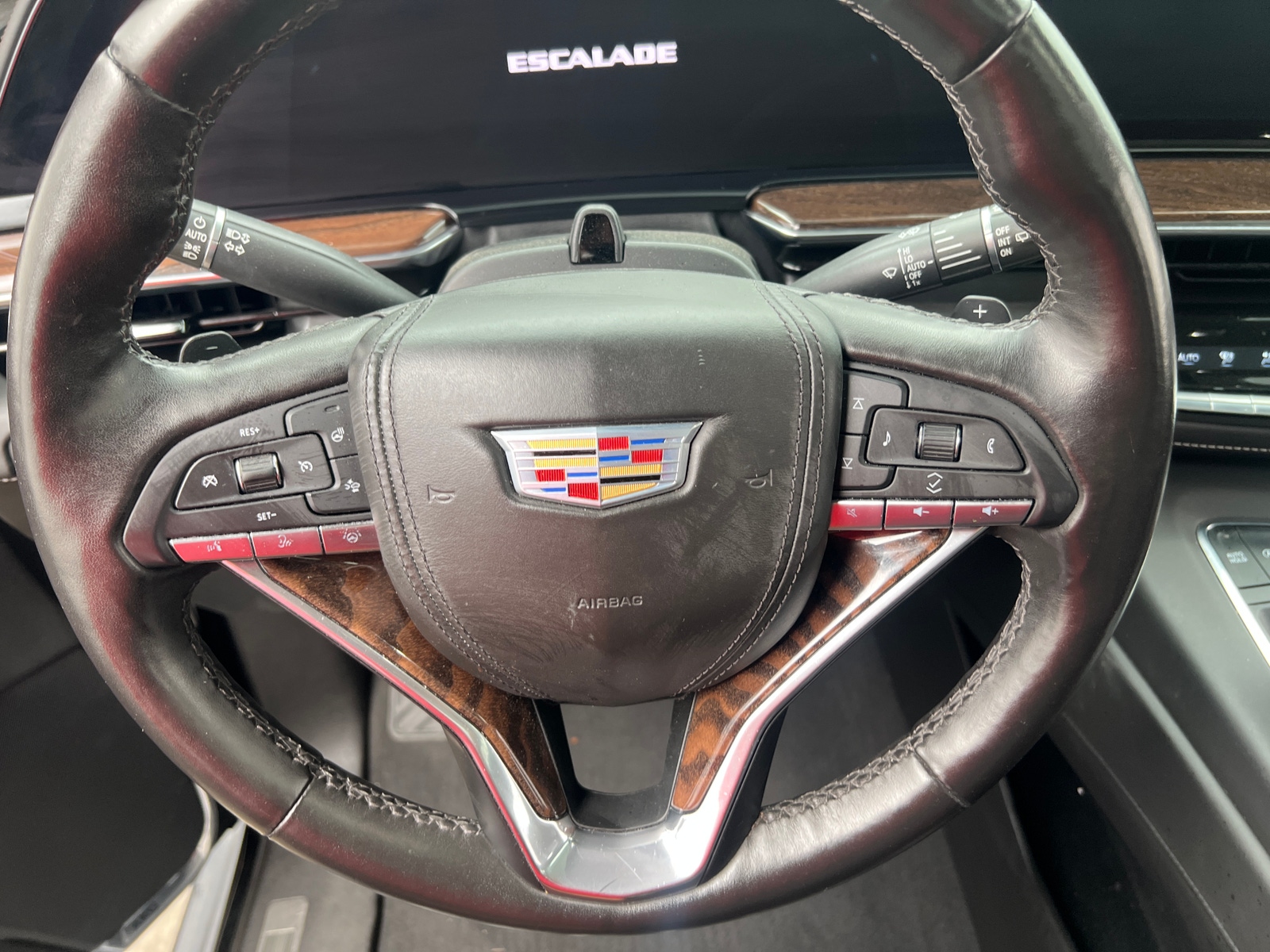 Thumbnail: 2021 Cadillac Escalade - 4