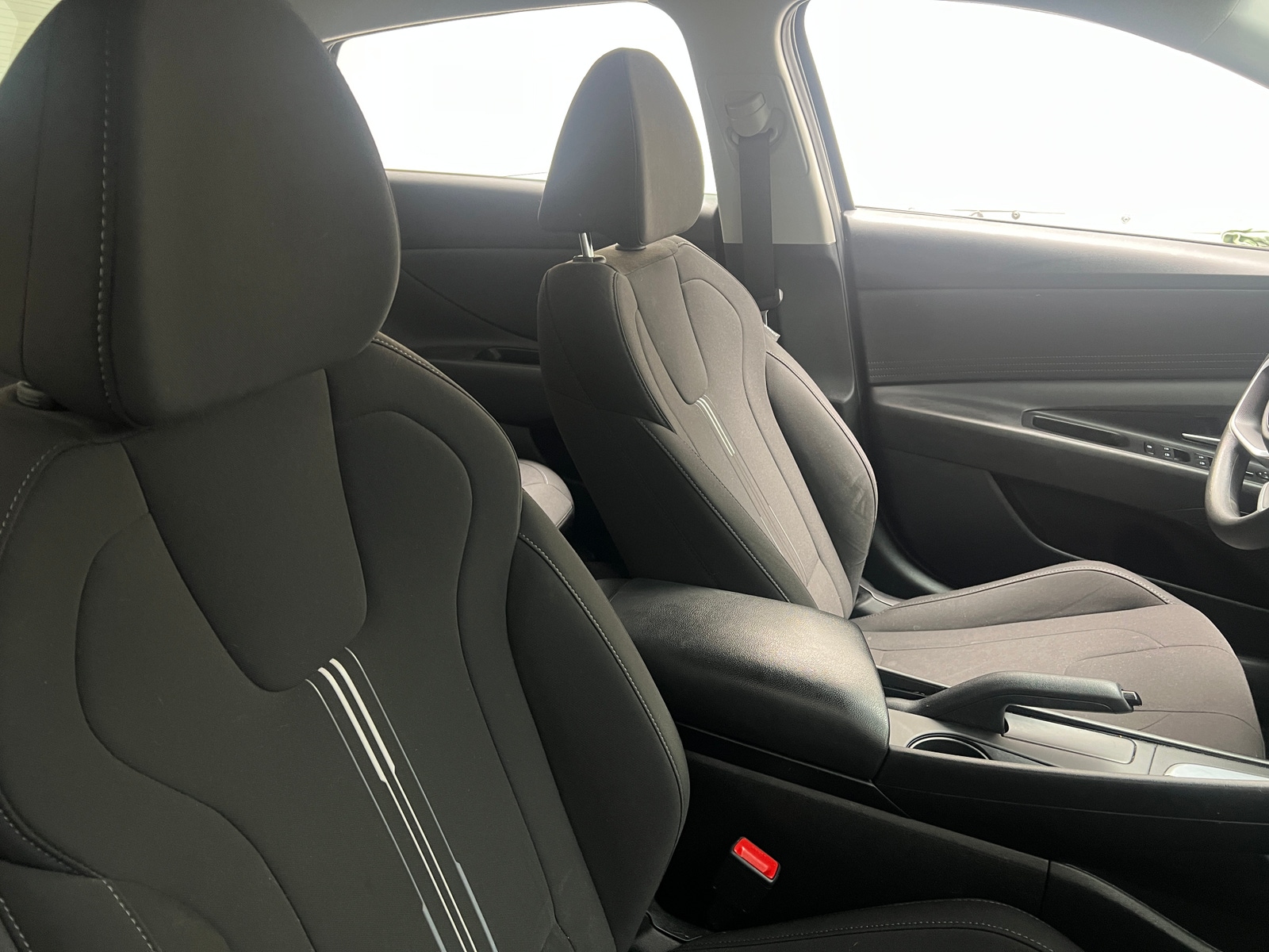 Thumbnail: 2023 Hyundai Elantra - 2