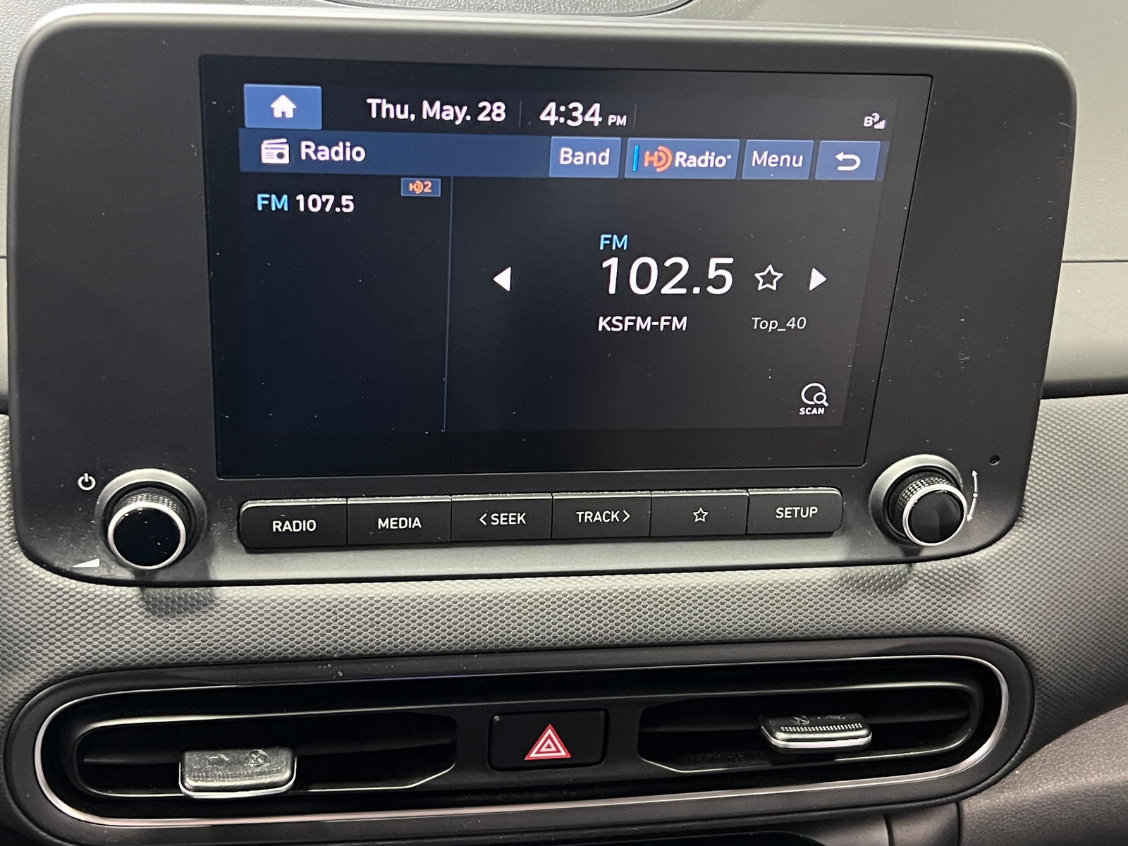 Thumbnail: 2023 Hyundai Kona - 4