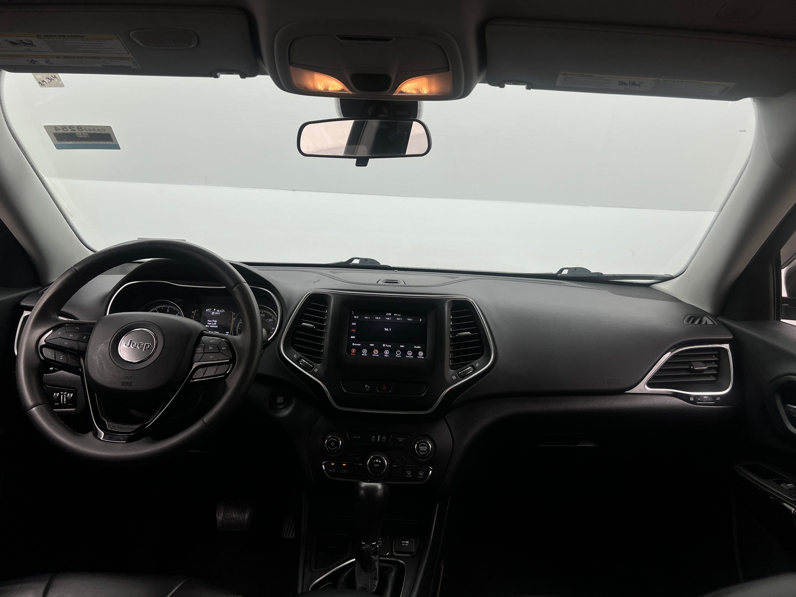 Thumbnail: 2020 Jeep Cherokee - 3