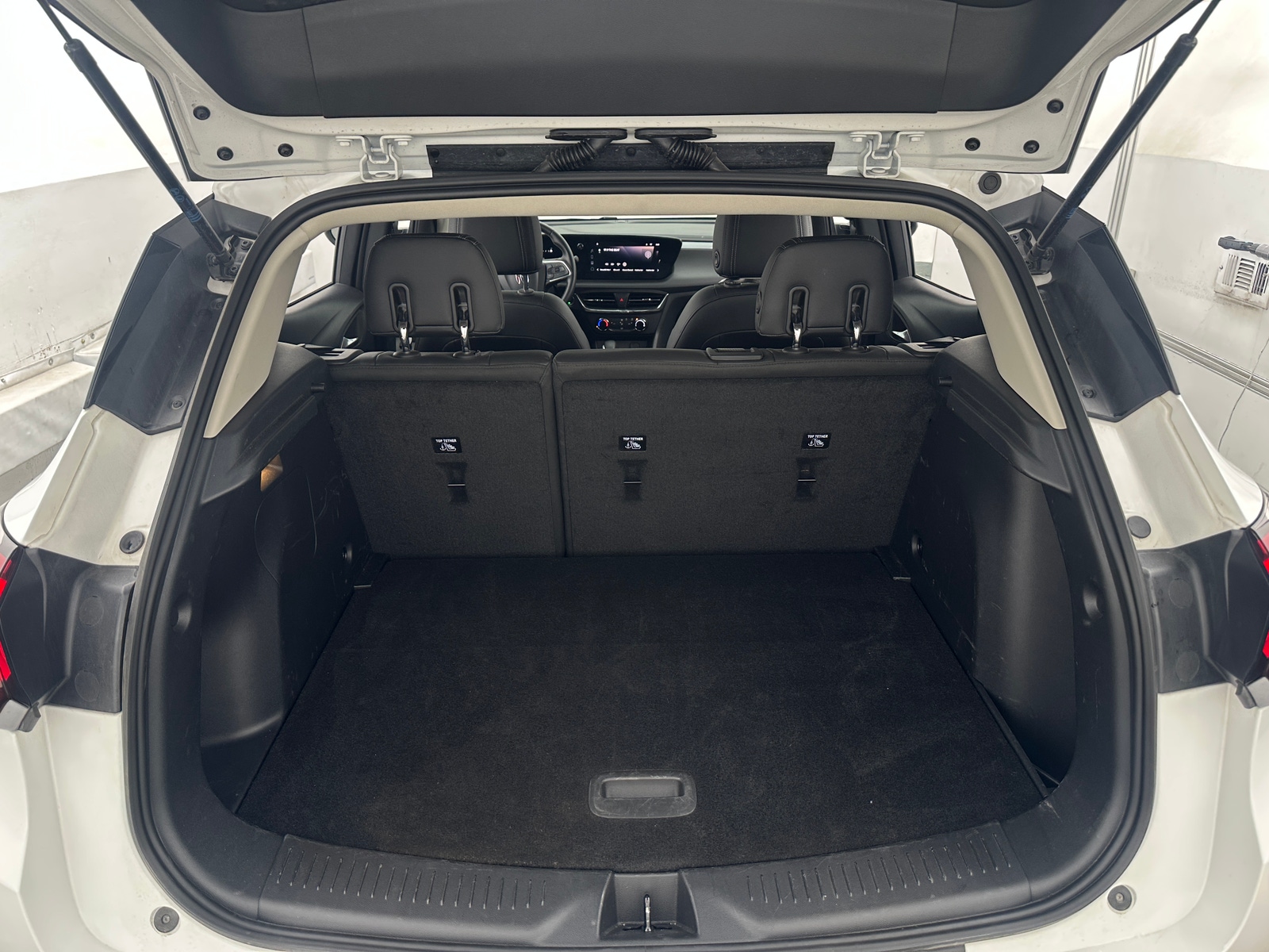 Thumbnail: 2025 Buick Encore GX - 6