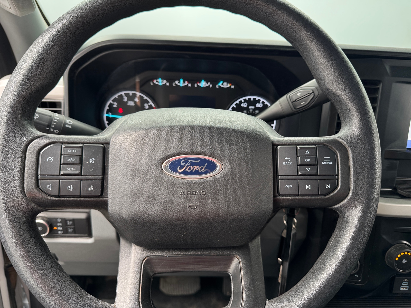 Thumbnail: 2024 Ford Econoline - 5