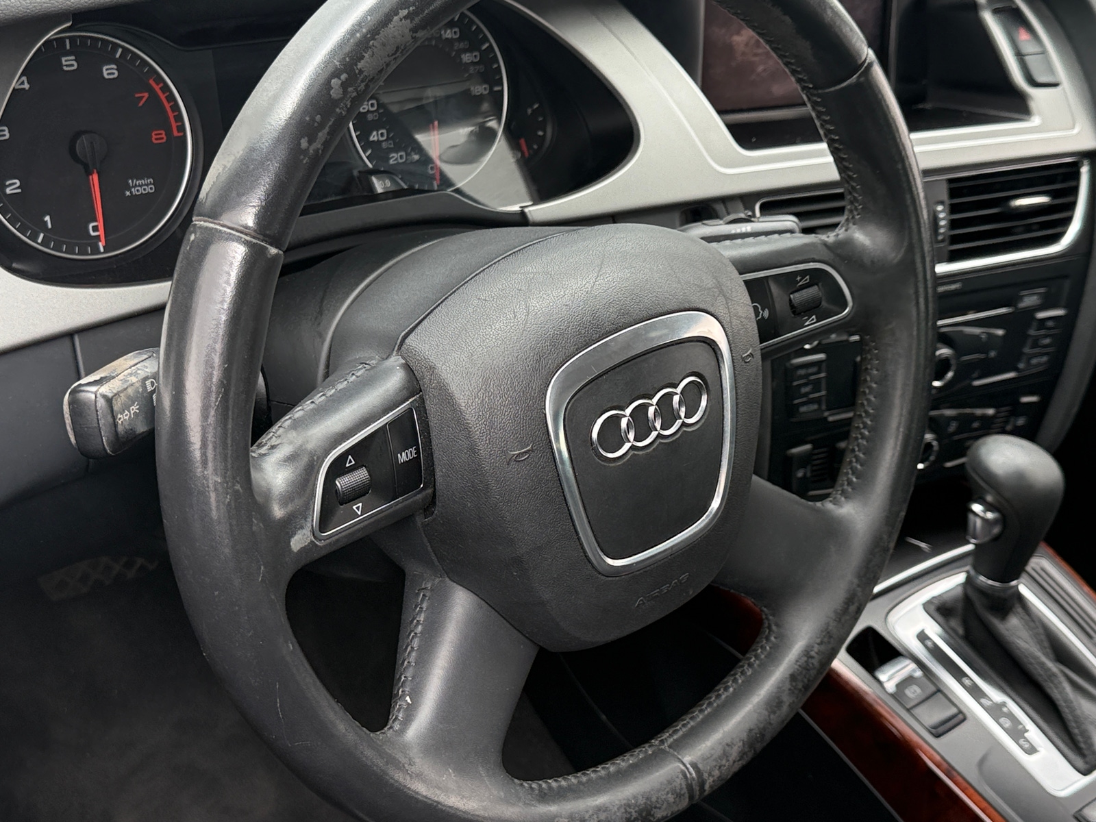 Thumbnail: 2010 Audi A4 - 4