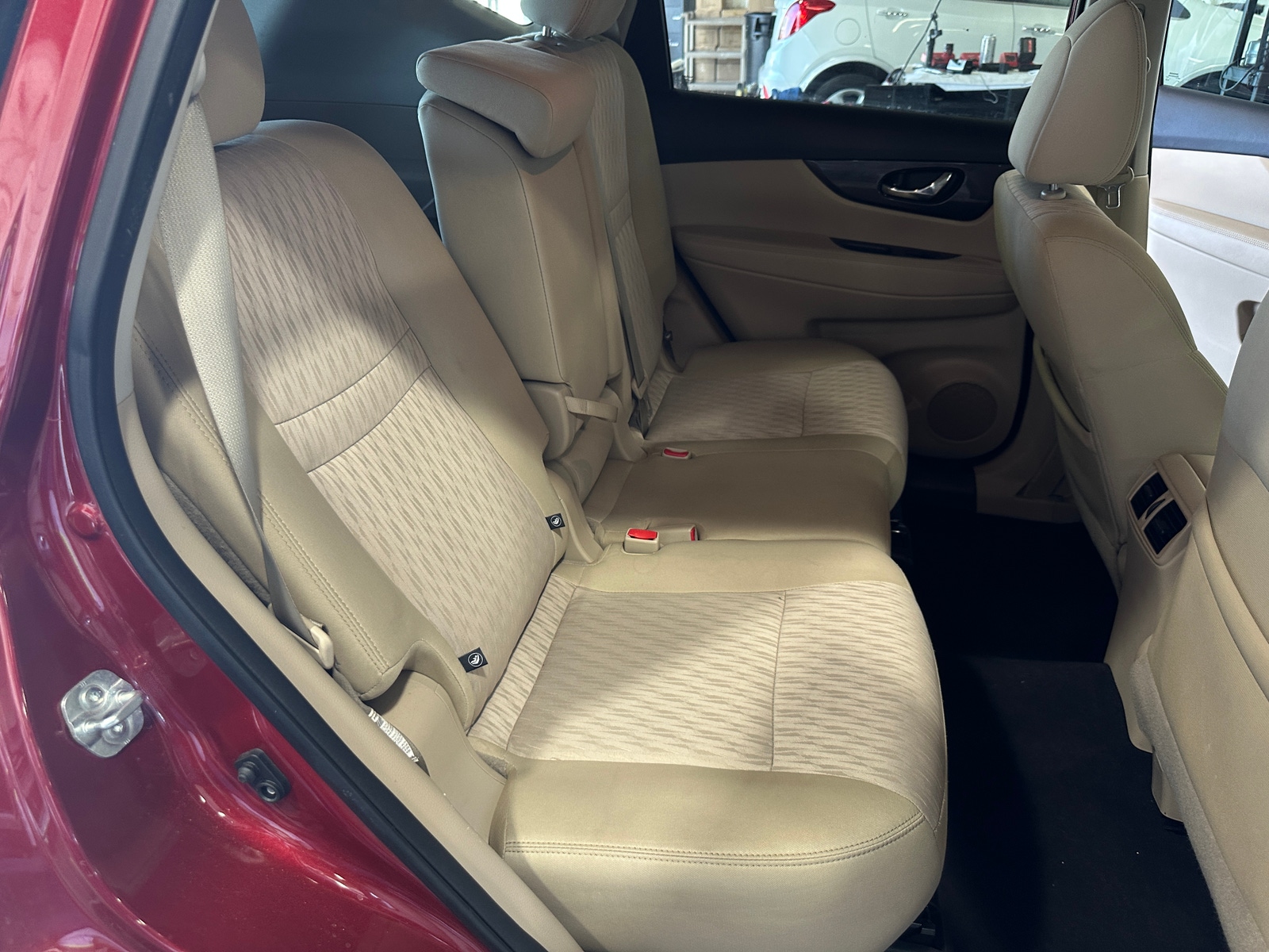 Thumbnail: 2018 Nissan Rogue - 6