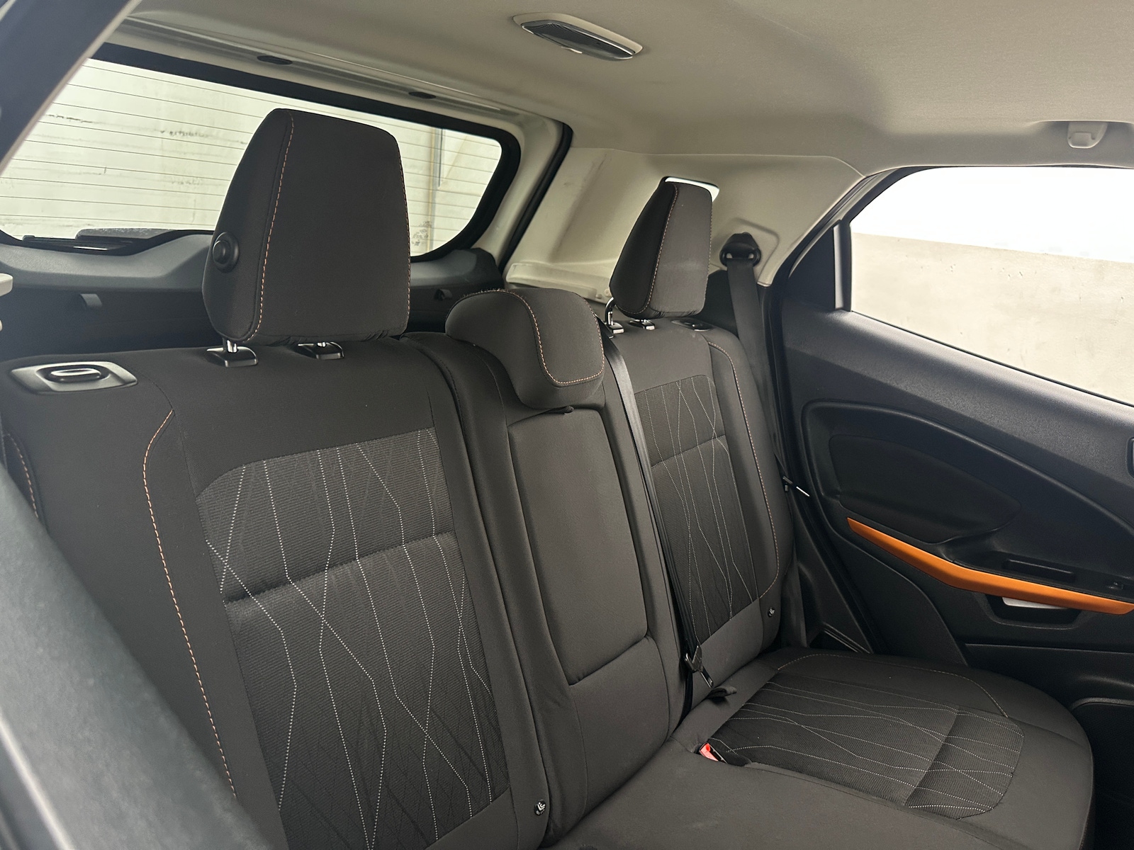 Thumbnail: 2021 Ford EcoSport - 6