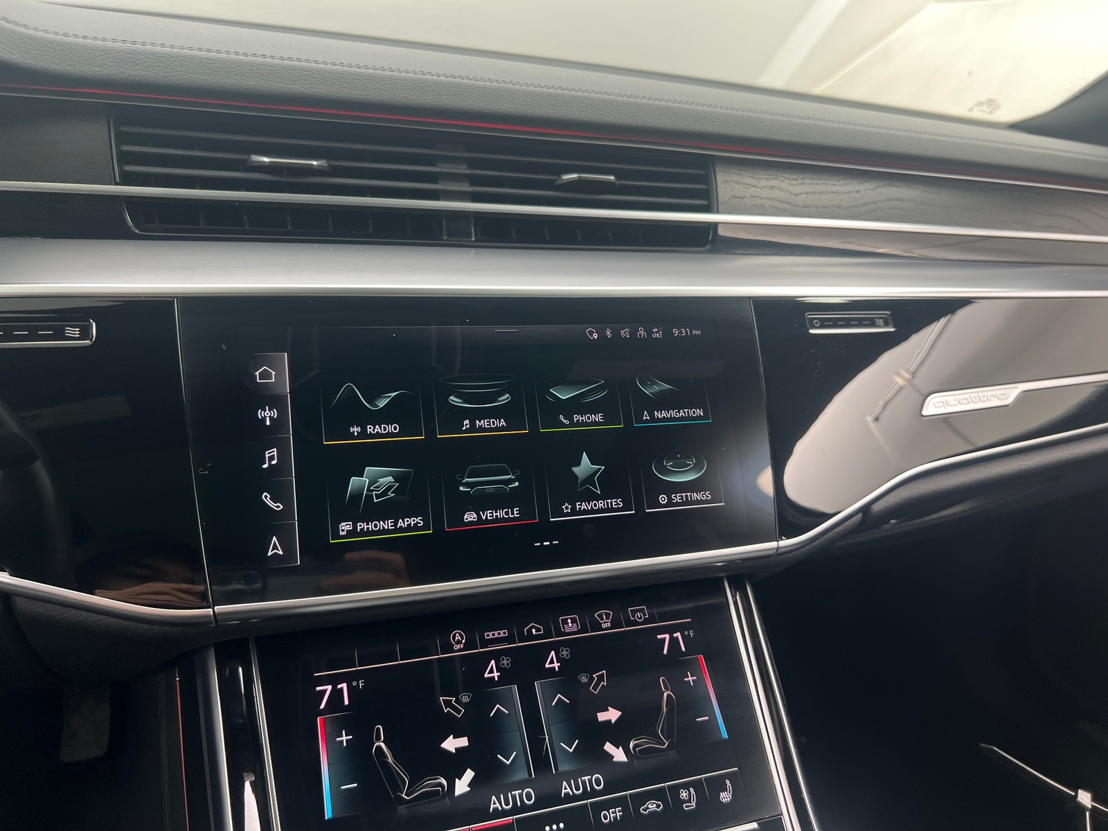 Thumbnail: 2021 Audi A8 - 3