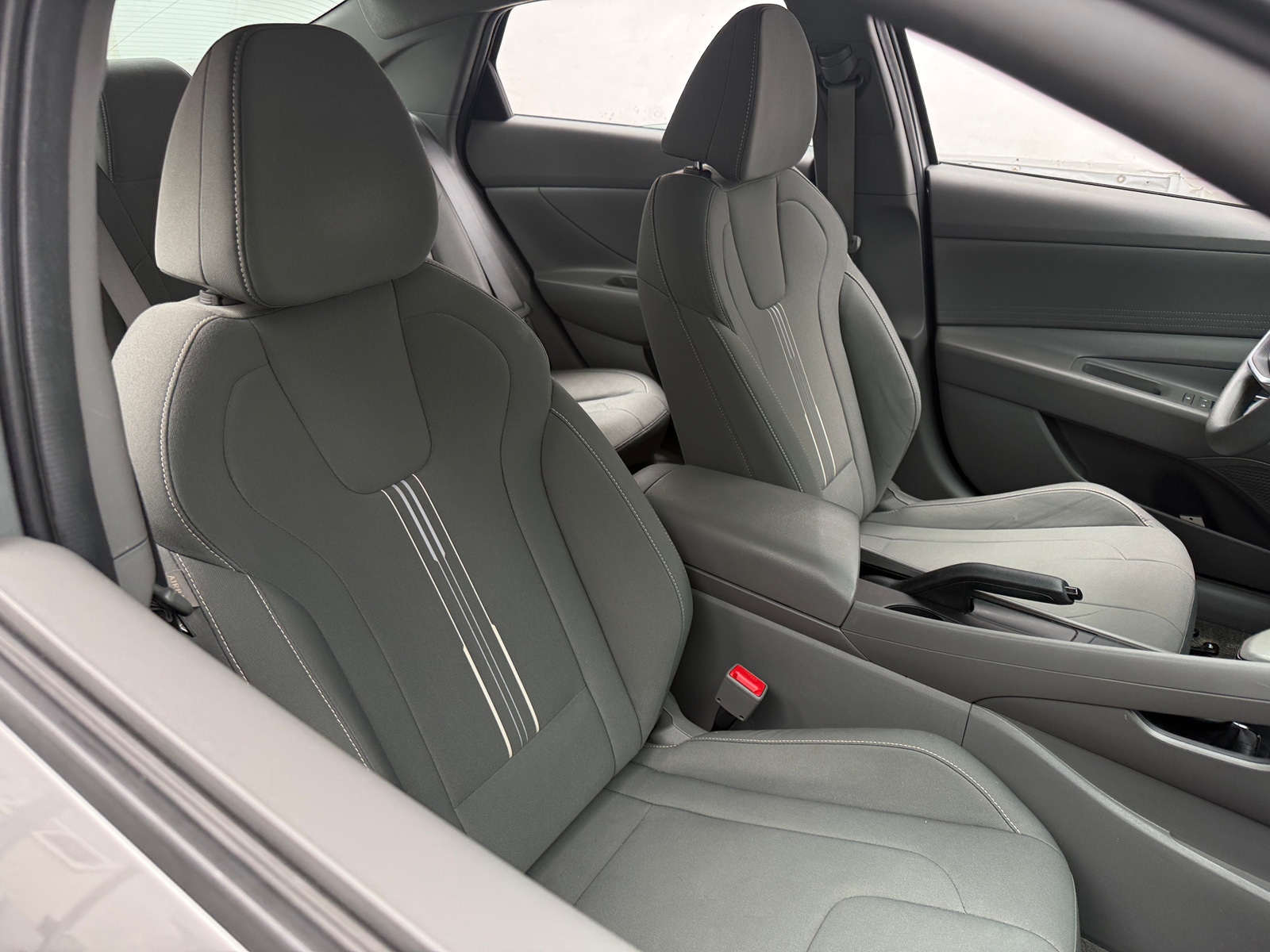 Thumbnail: 2023 Hyundai Elantra - 2