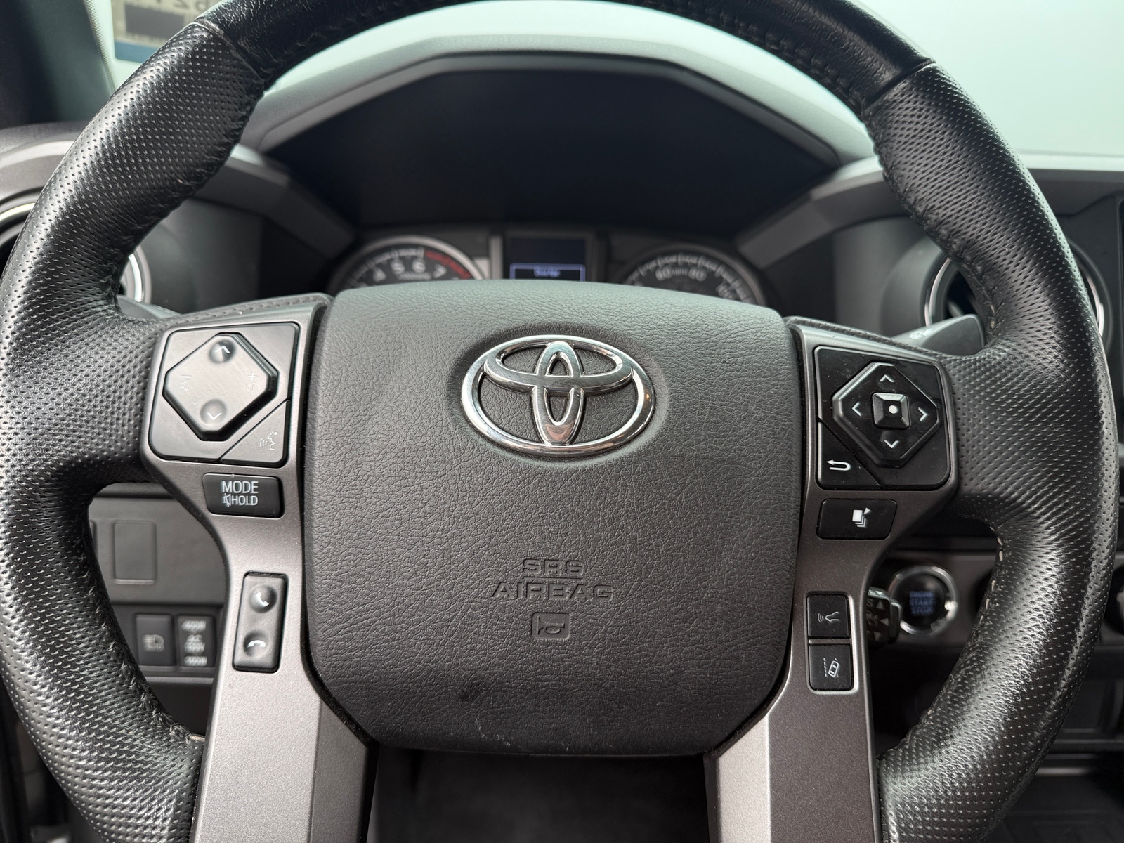 Thumbnail: 2022 Toyota Tacoma - 5