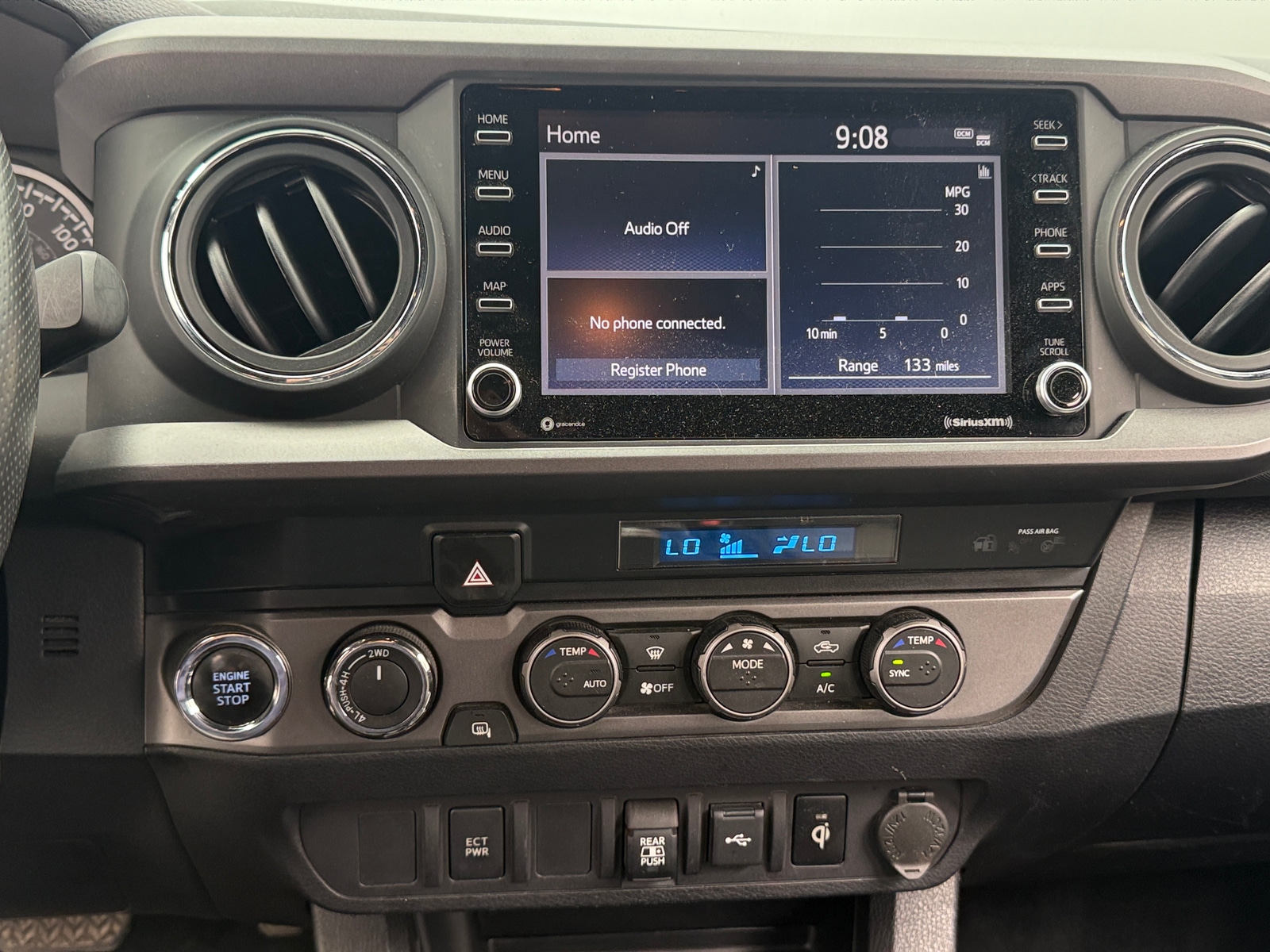 Thumbnail: 2022 Toyota Tacoma - 4