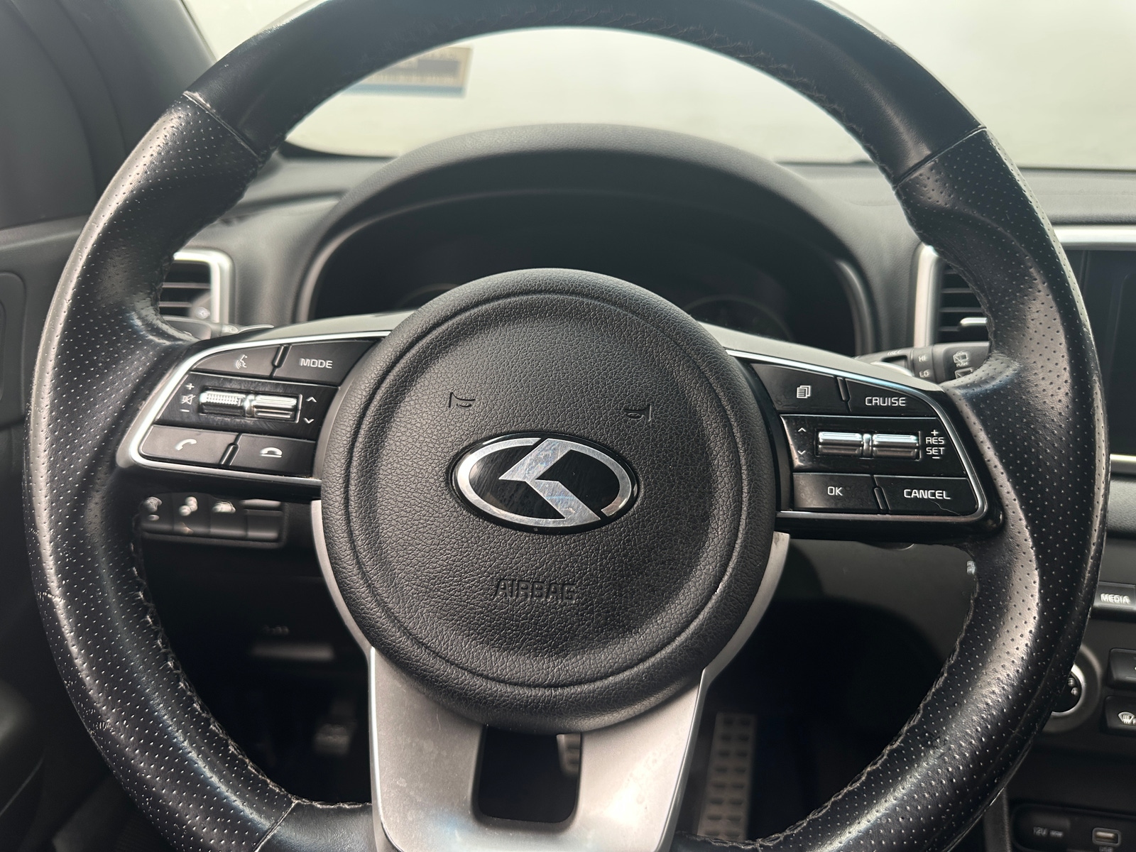 Thumbnail: 2020 Kia Sportage - 4