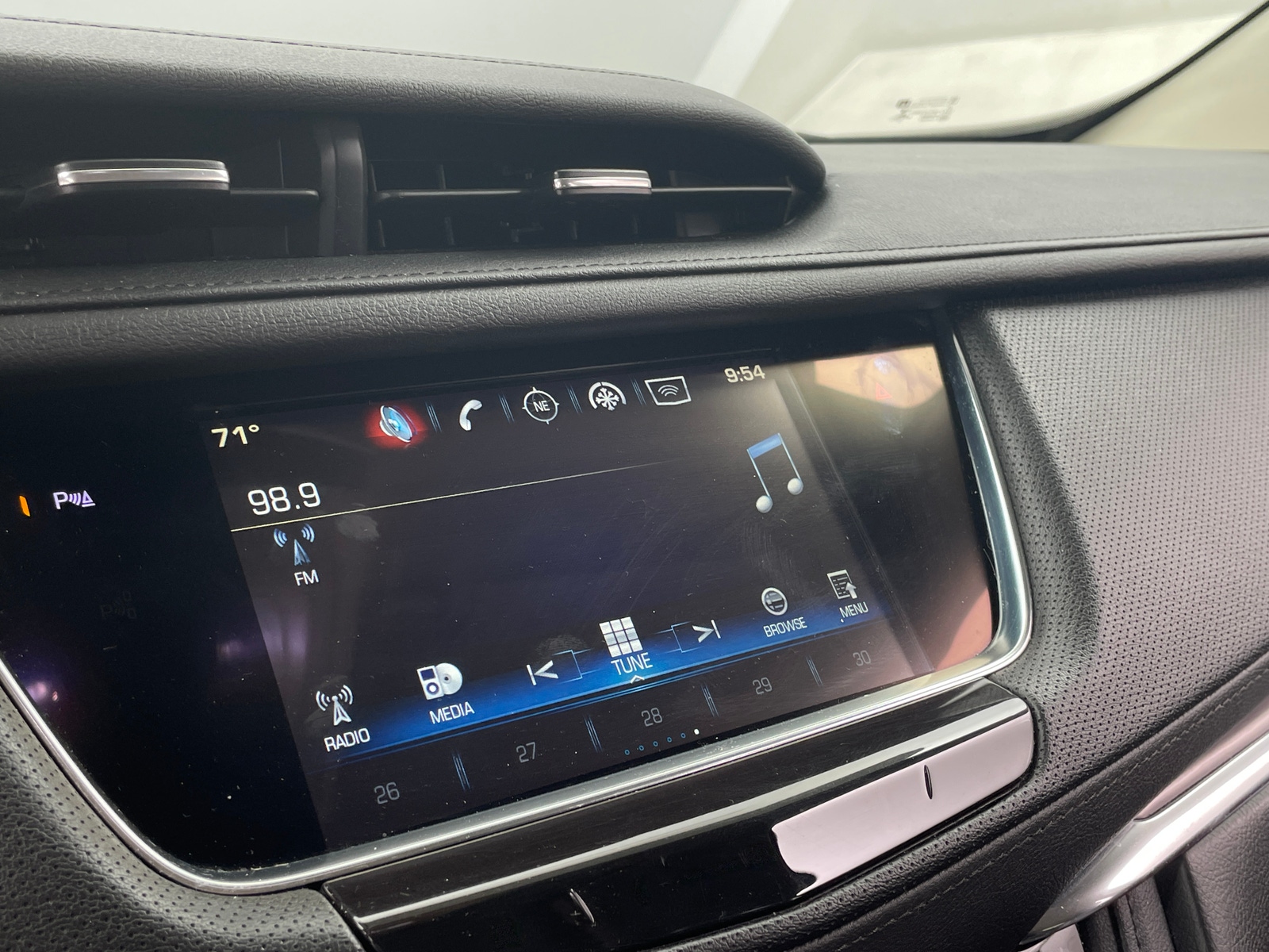 Thumbnail: 2019 Cadillac XT5 - 3