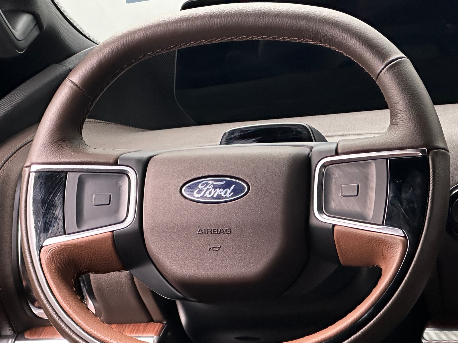 Thumbnail: 2025 Ford Expedition - 4
