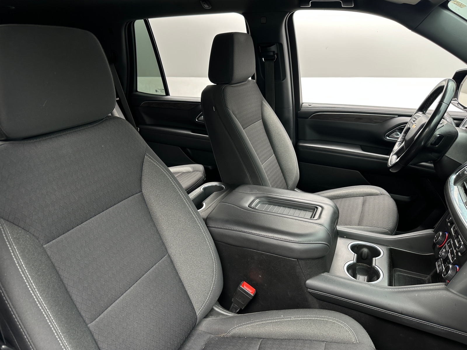 Thumbnail: 2022 Chevrolet Tahoe - 2