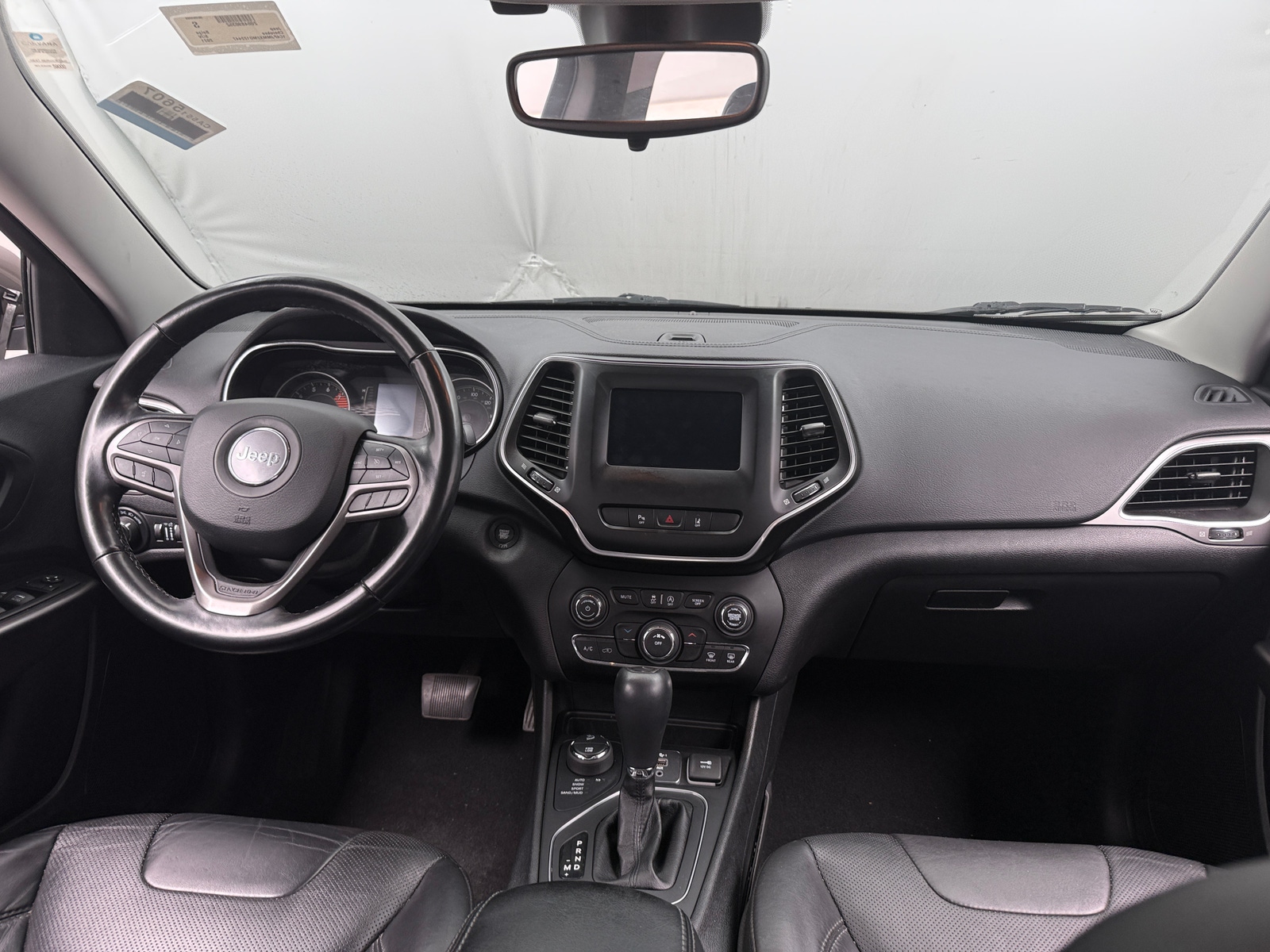Thumbnail: 2021 Jeep Cherokee - 2
