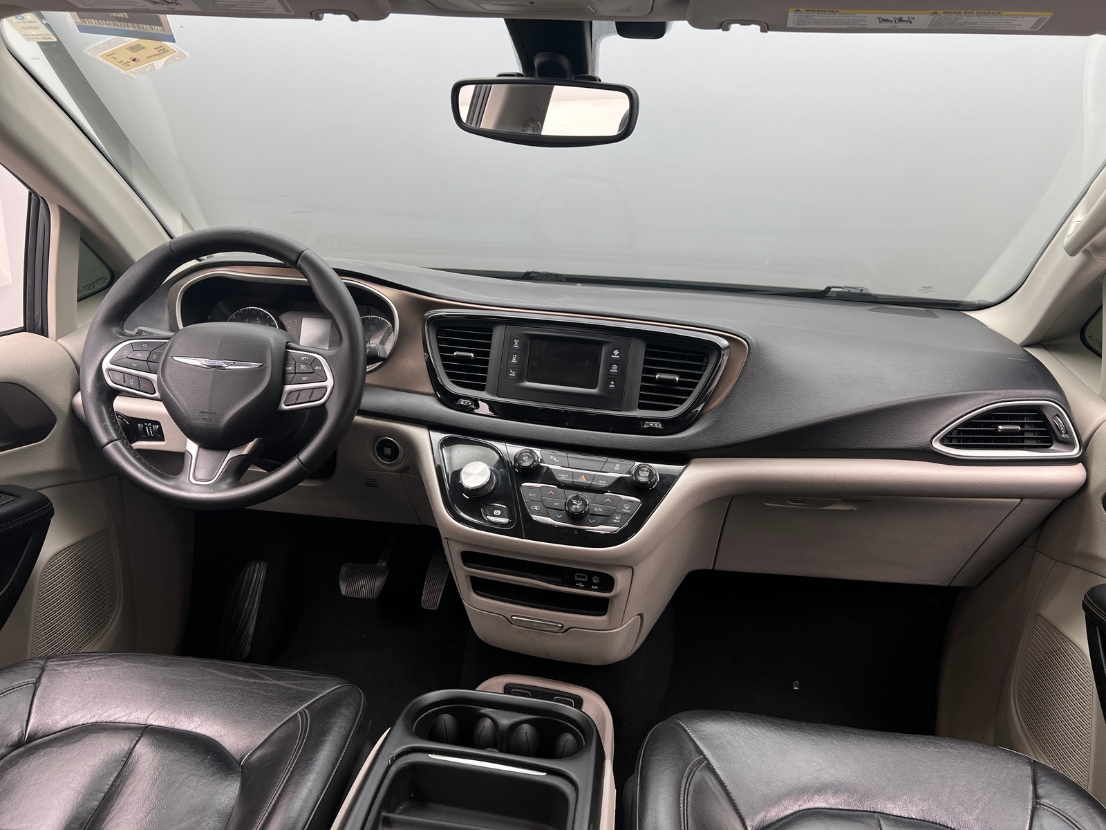 Thumbnail: 2017 Chrysler Pacifica - 2