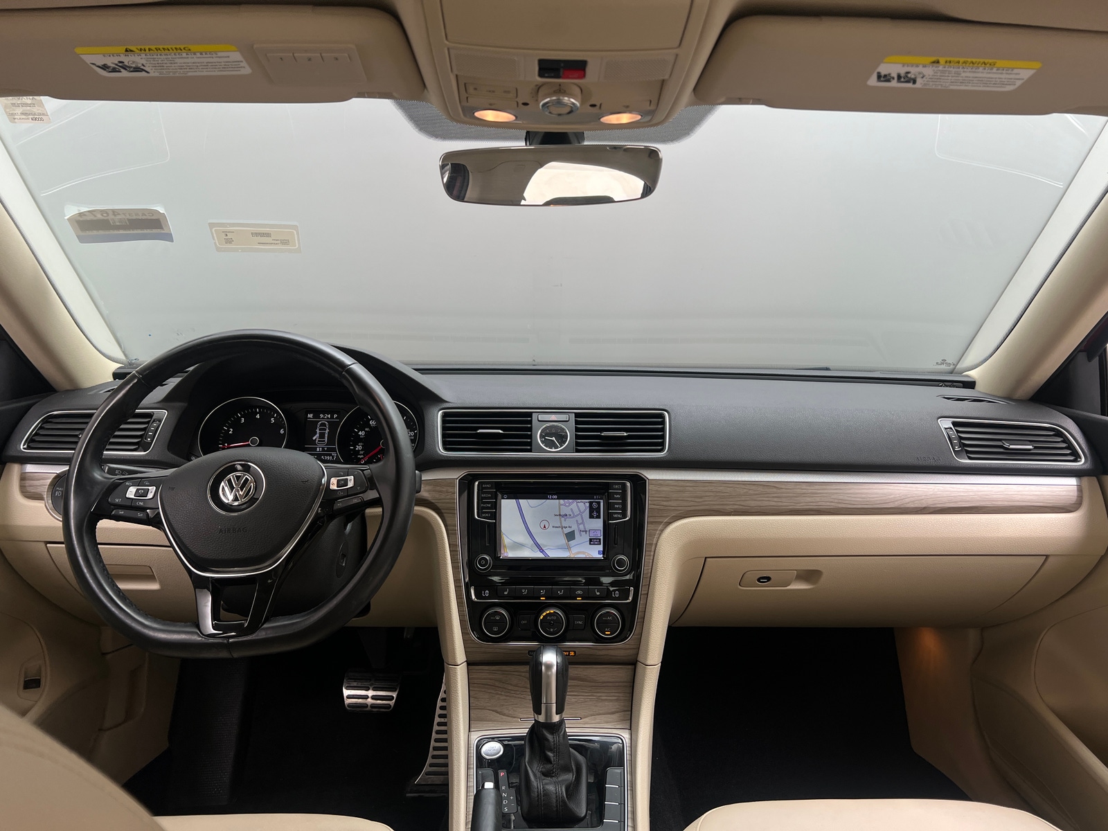 Thumbnail: 2016 Volkswagen Passat - 2