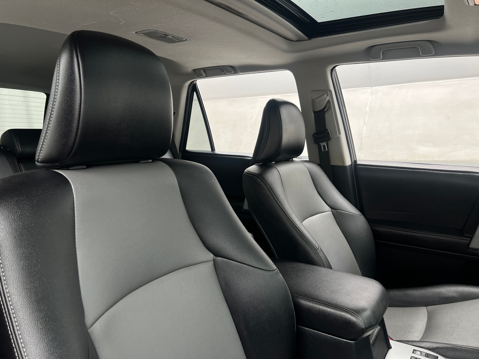 Thumbnail: 2016 Toyota 4Runner - 2