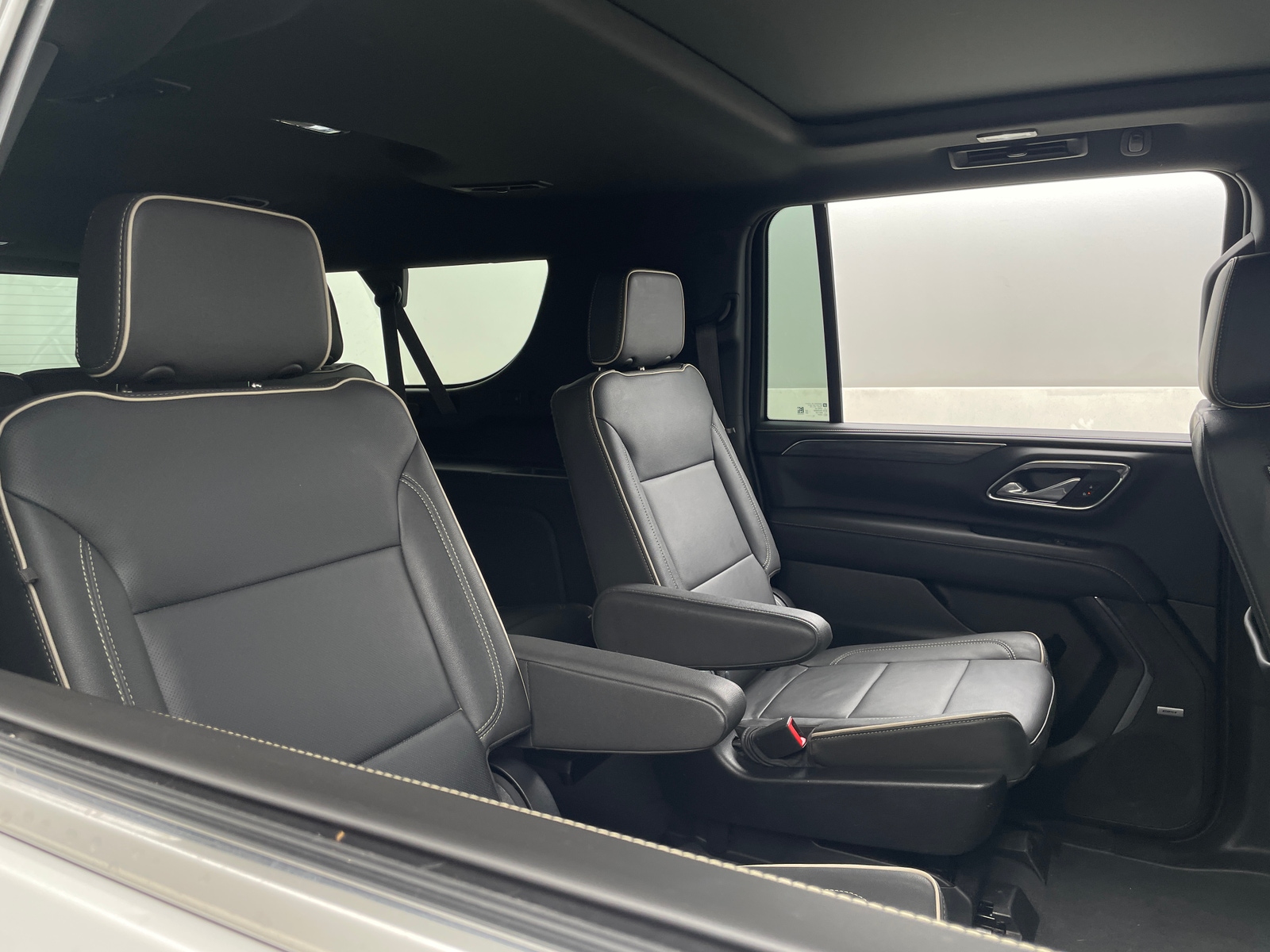Thumbnail: 2023 GMC Yukon XL - 5