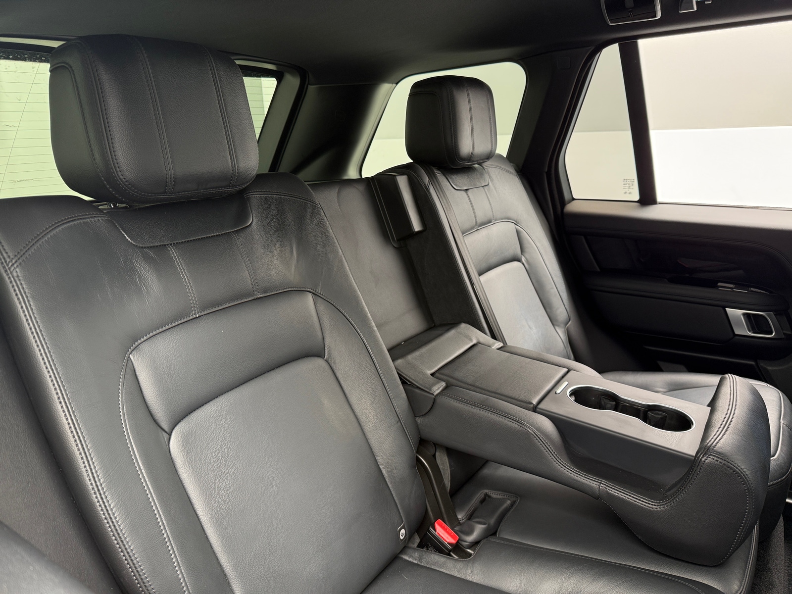 Thumbnail: 2019 Land Rover Range Rover - 5