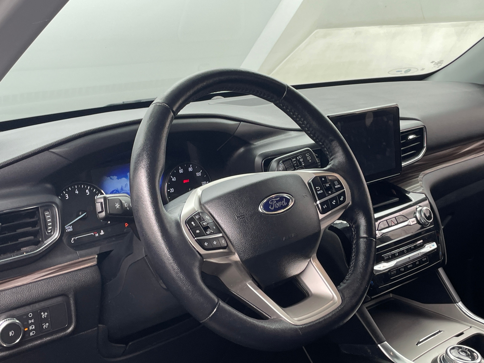 Thumbnail: 2021 Ford Explorer - 4