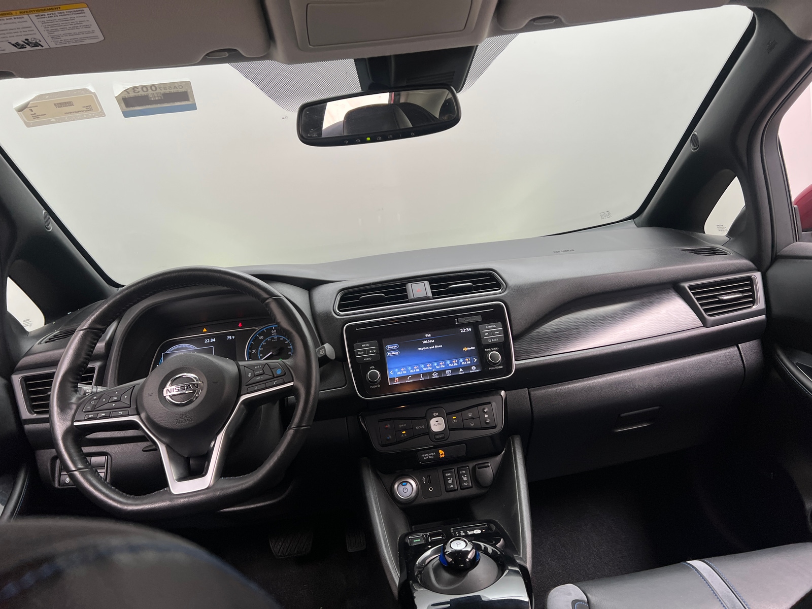 Thumbnail: 2018 Nissan Leaf - 2