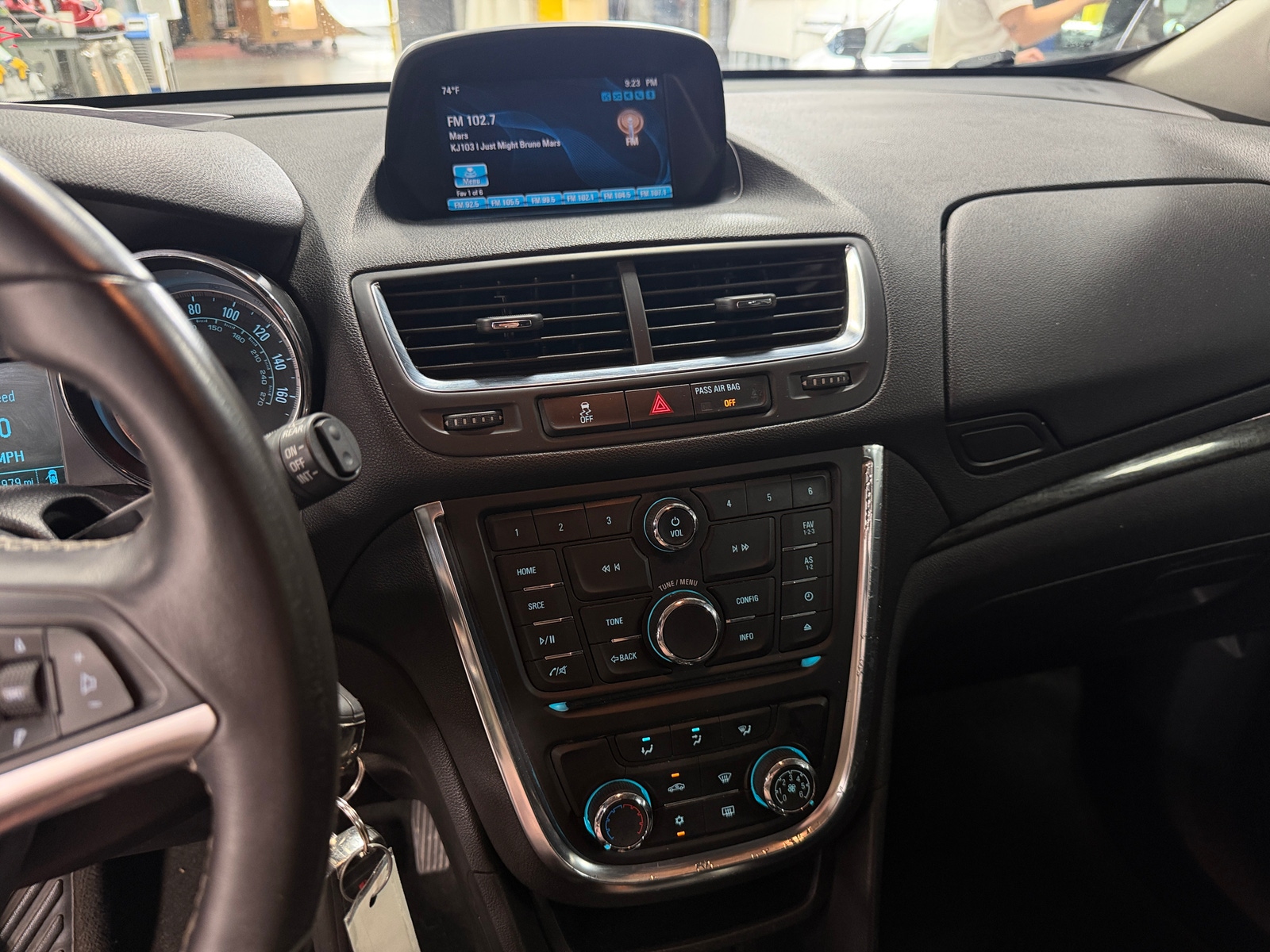 Thumbnail: 2016 Buick Encore - 4