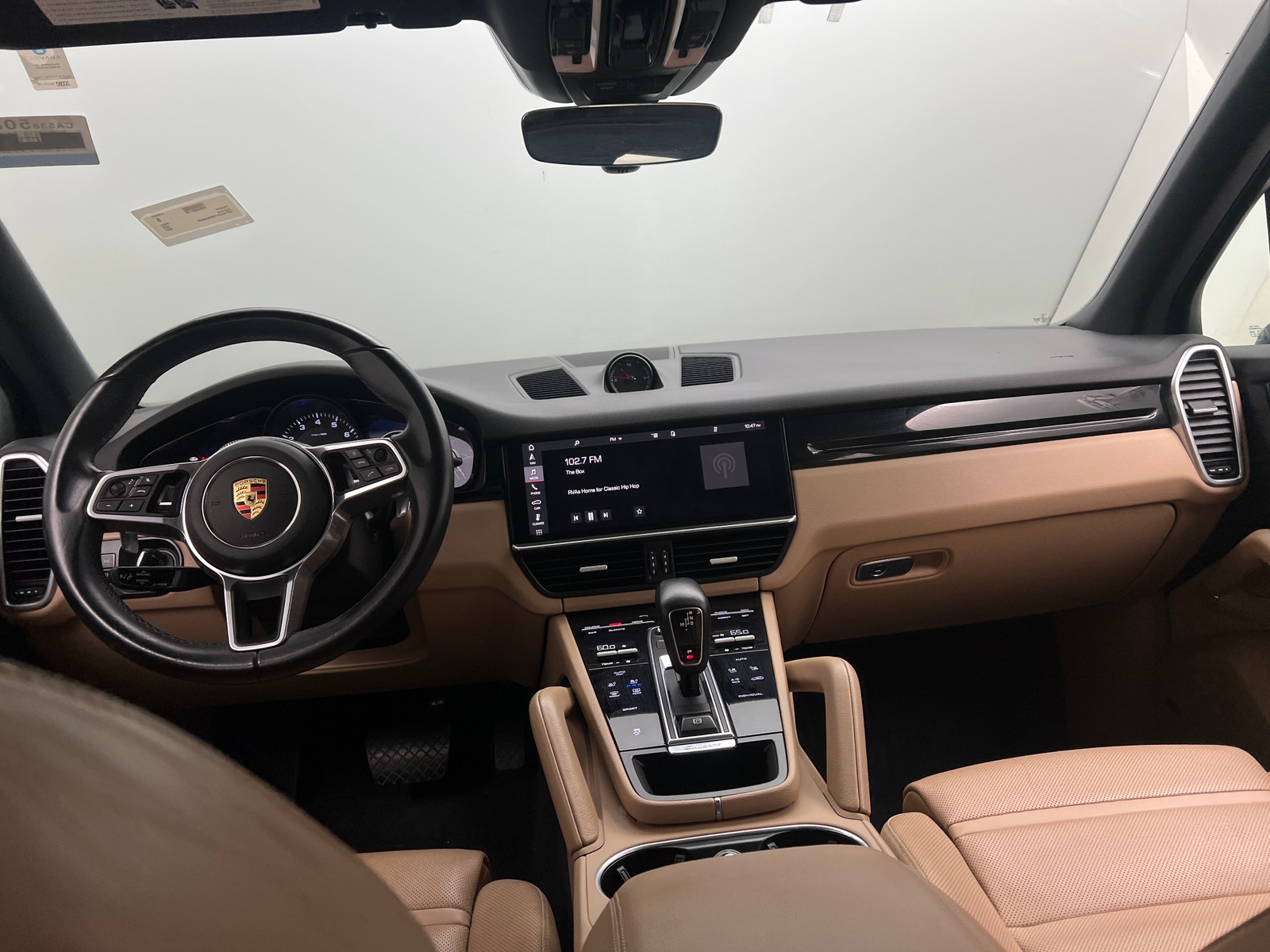 Thumbnail: 2021 Porsche Cayenne - 2
