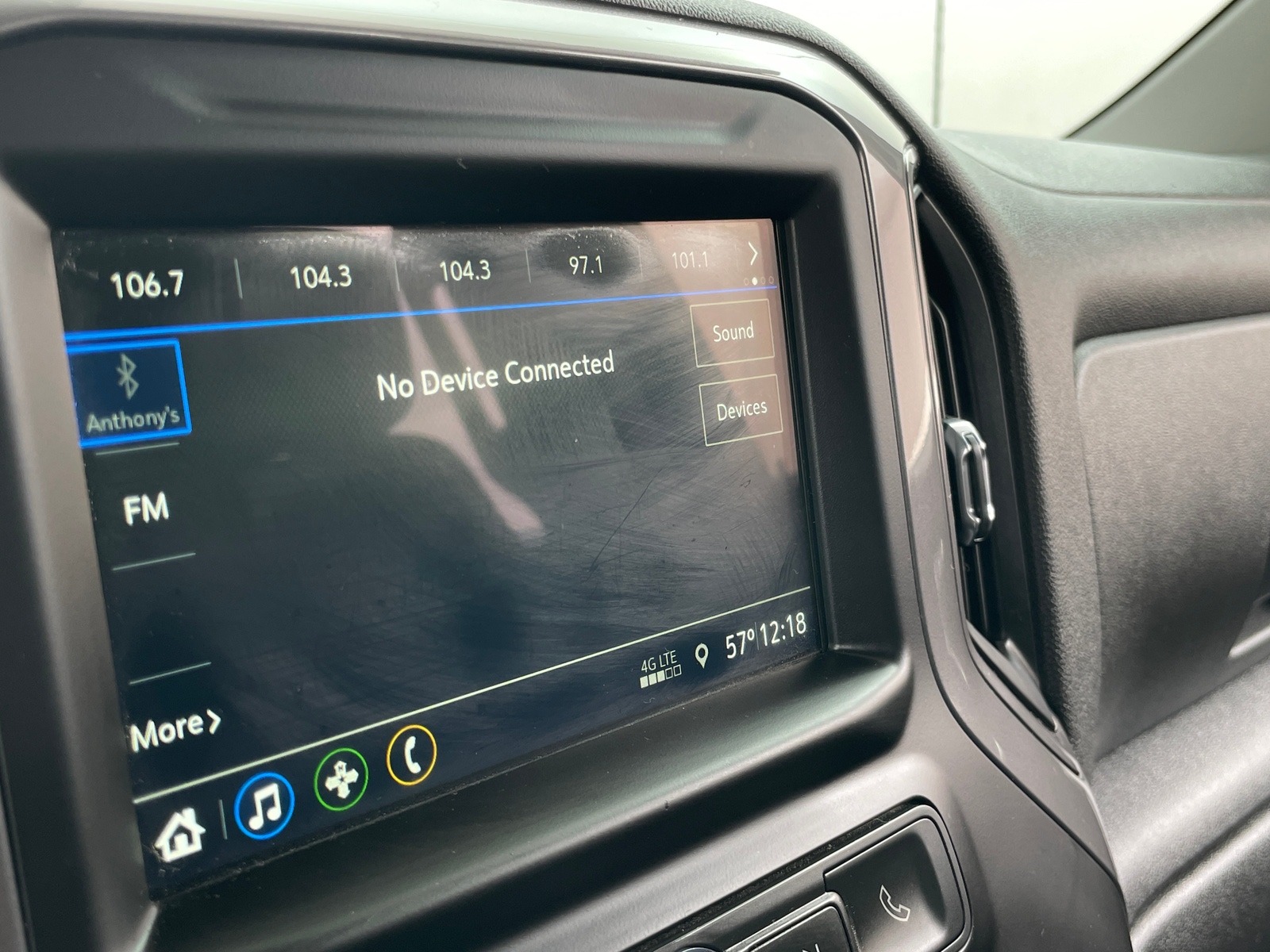 Thumbnail: 2019 Chevrolet Silverado 1500 - 4