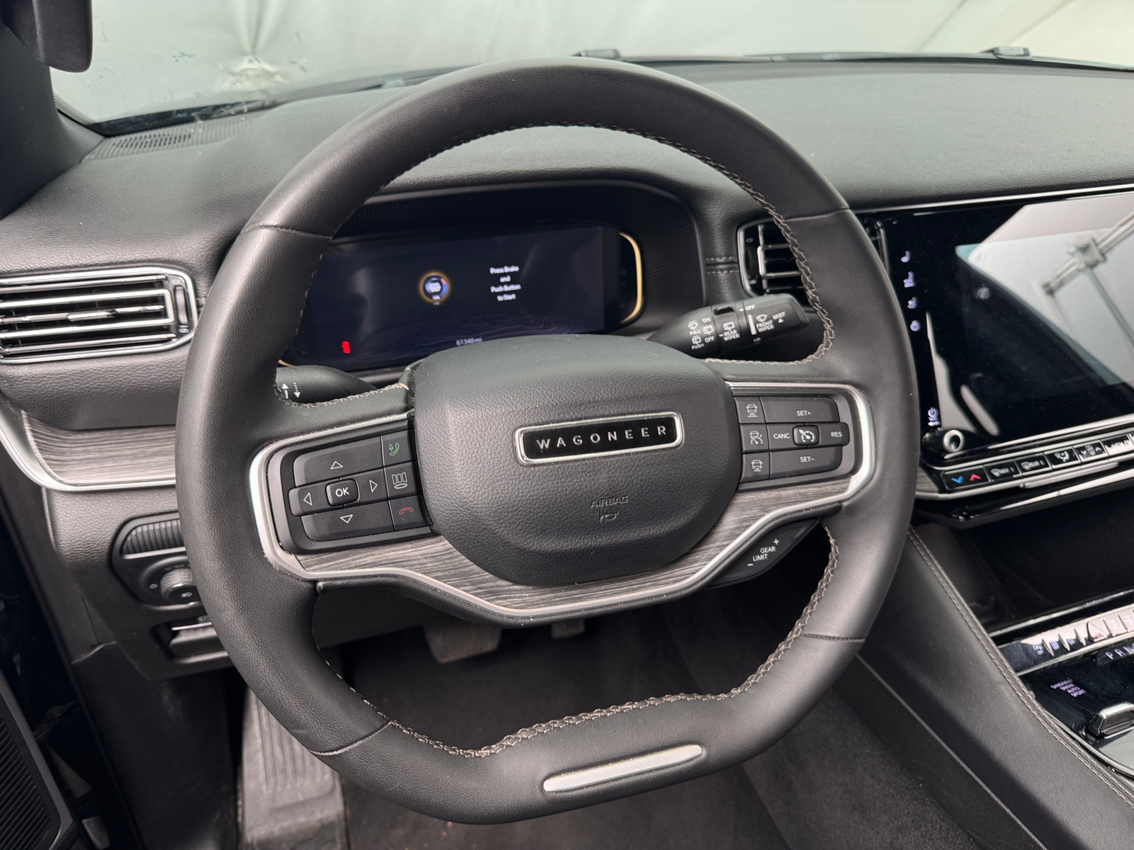 Thumbnail: 2024 Jeep Wagoneer - 4