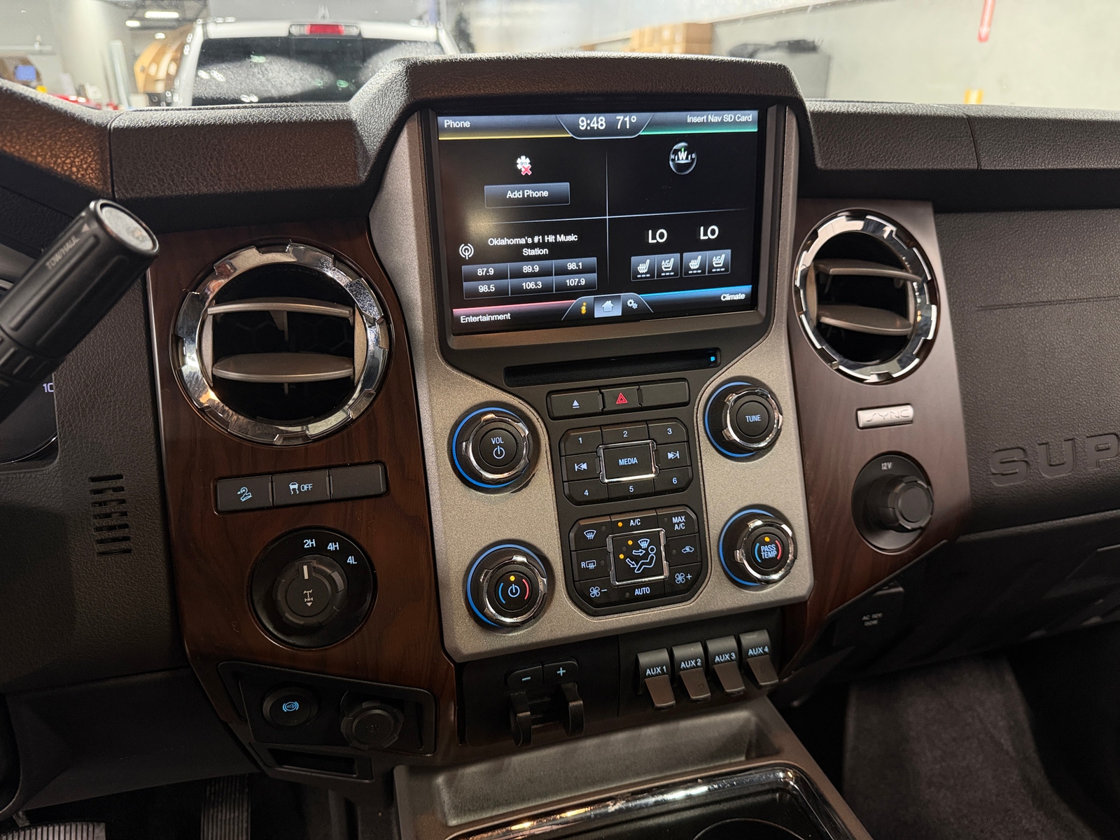 Thumbnail: 2016 Ford Econoline - 3