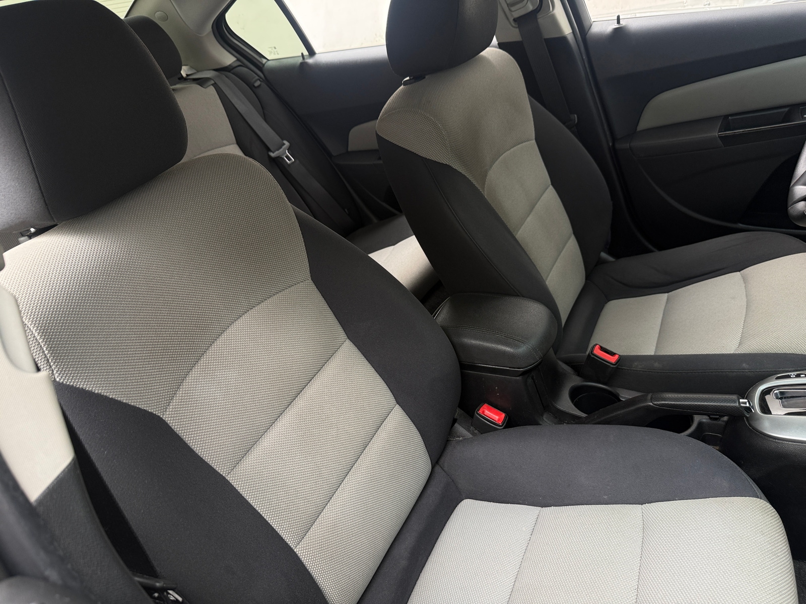 Thumbnail: 2014 Chevrolet Cruze - 2