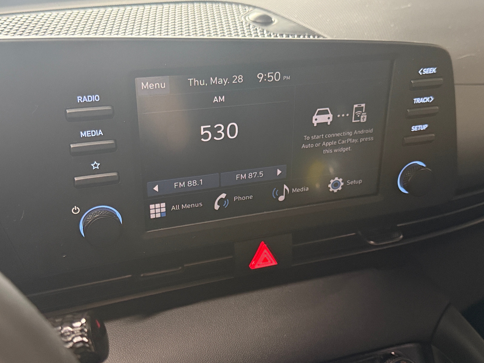 Thumbnail: 2025 Hyundai Elantra - 4