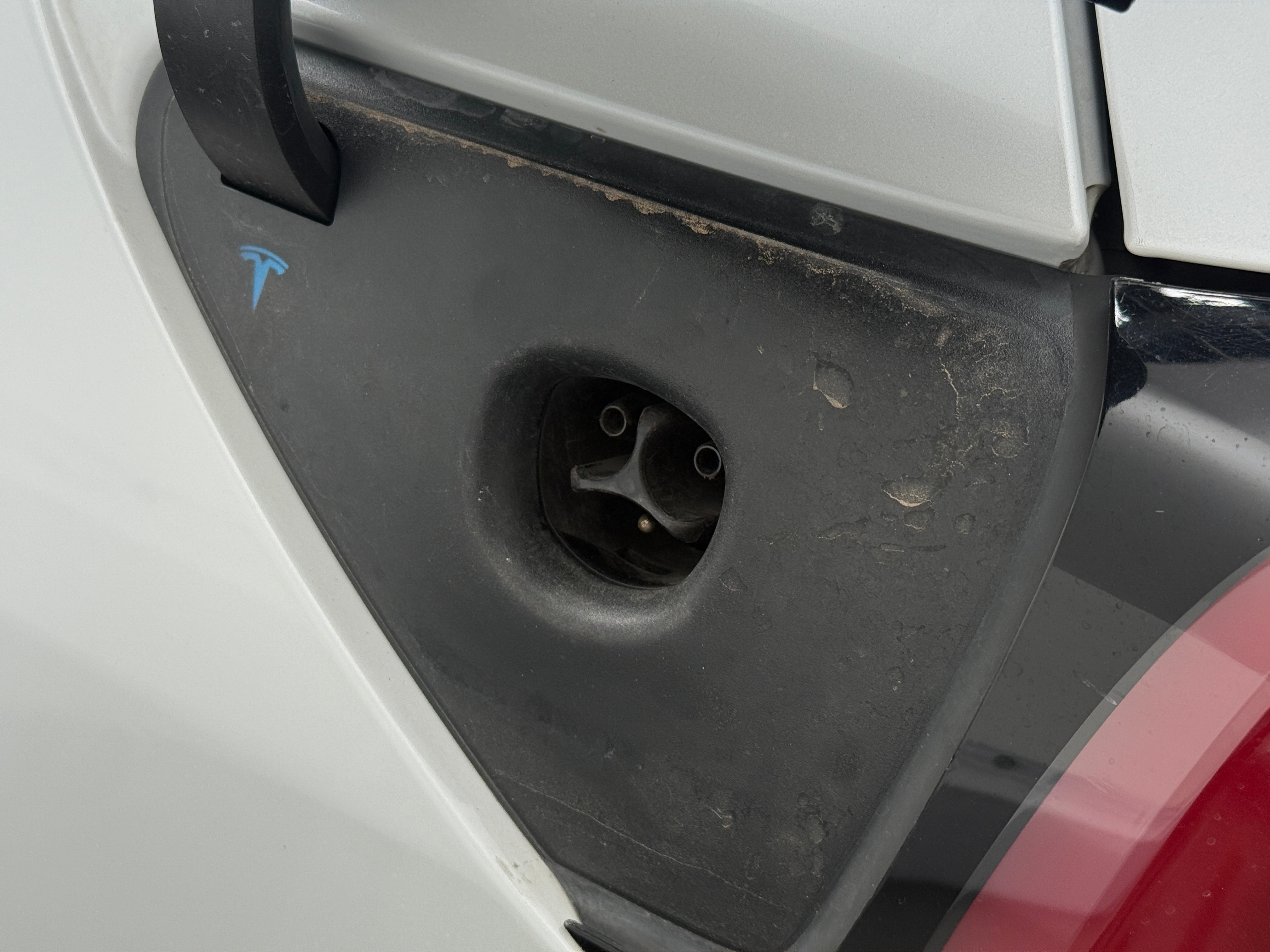 2020 Tesla Model Y Long Range - Photo 3