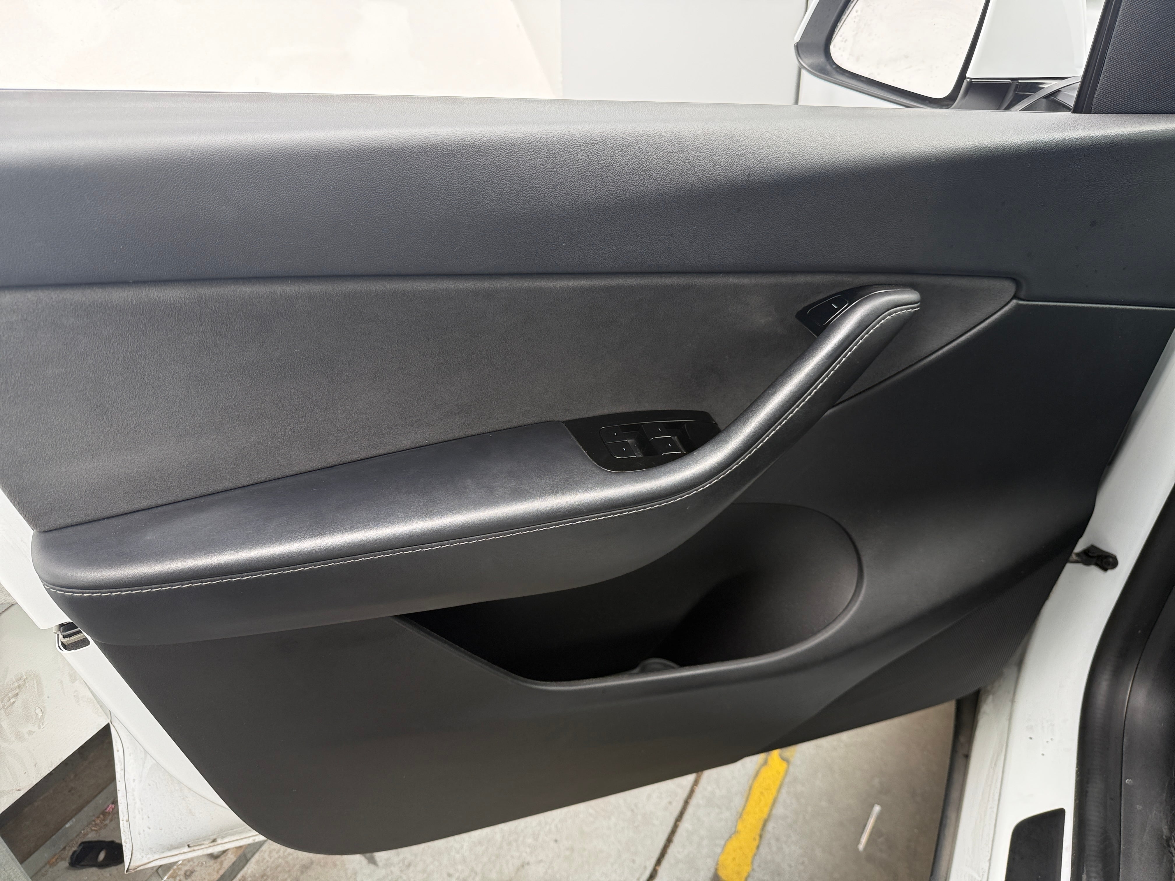 2020 Tesla Model Y Long Range - Photo 10