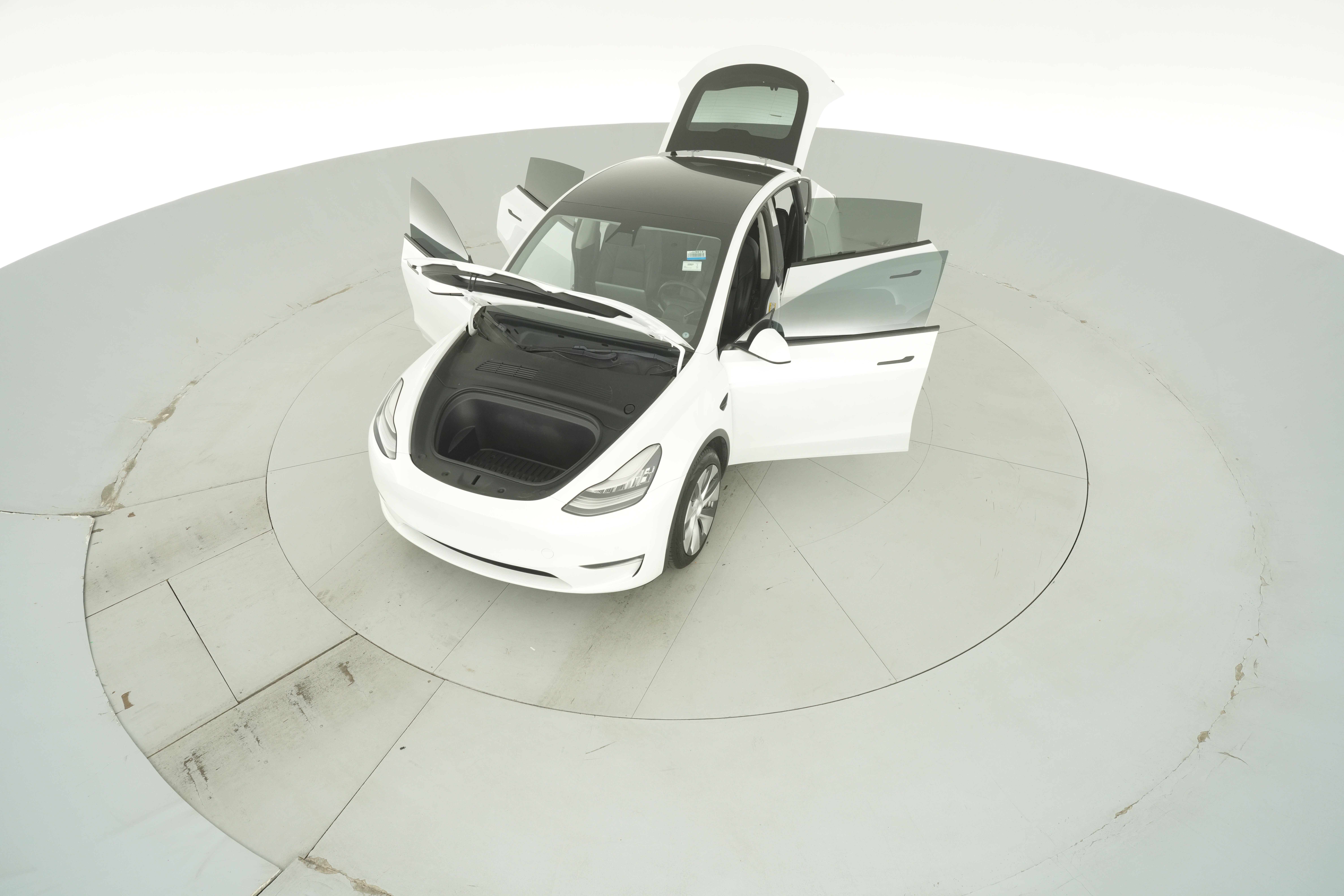 2020 Tesla Model Y Long Range - Photo 45