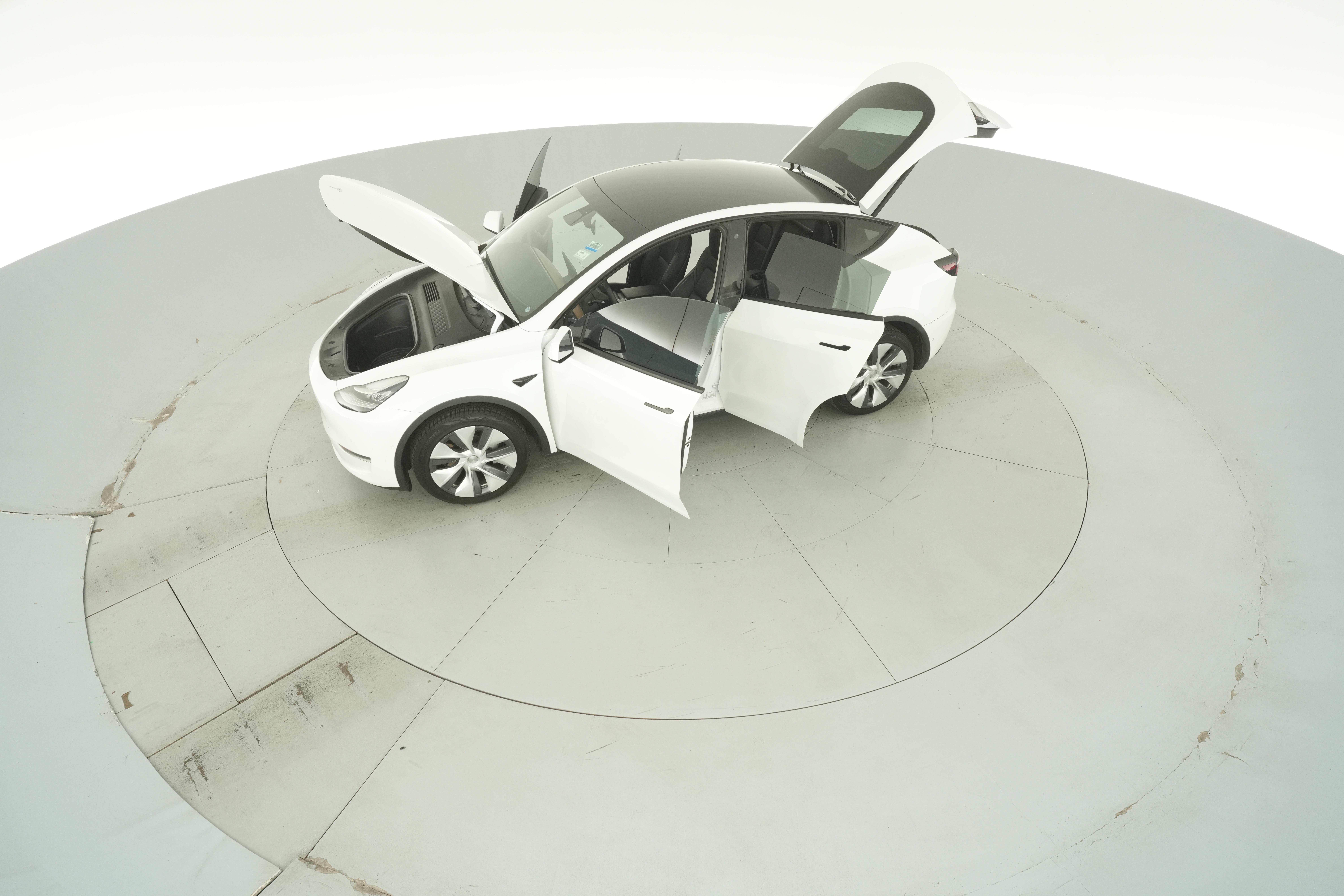 2020 Tesla Model Y Long Range - Photo 47