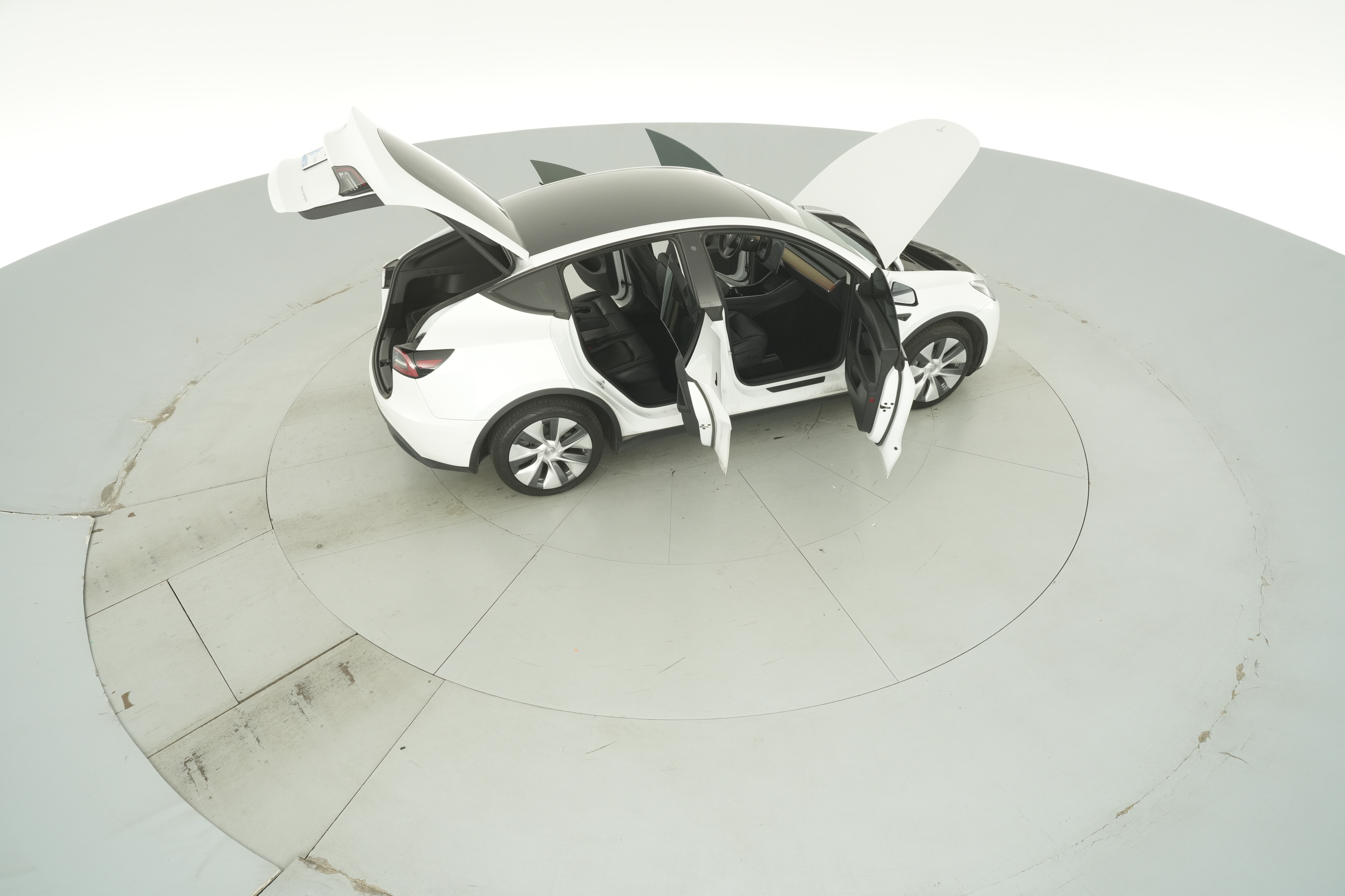 2020 Tesla Model Y Long Range - Photo 55