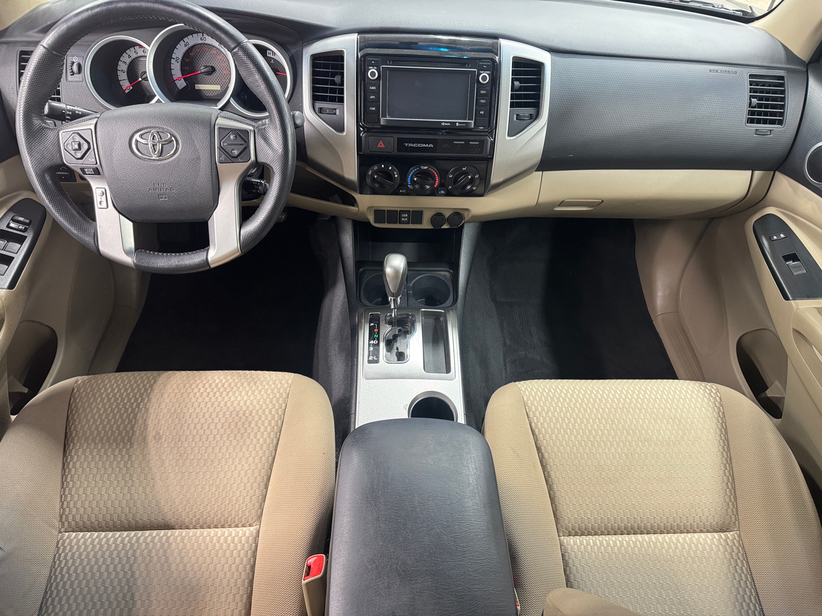 Thumbnail: 2015 Toyota Tacoma - 3