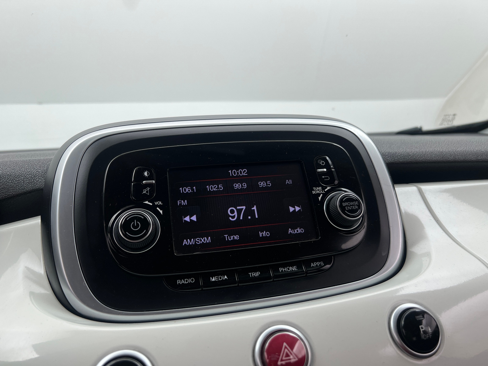 Thumbnail: 2017 Fiat 500X - 4
