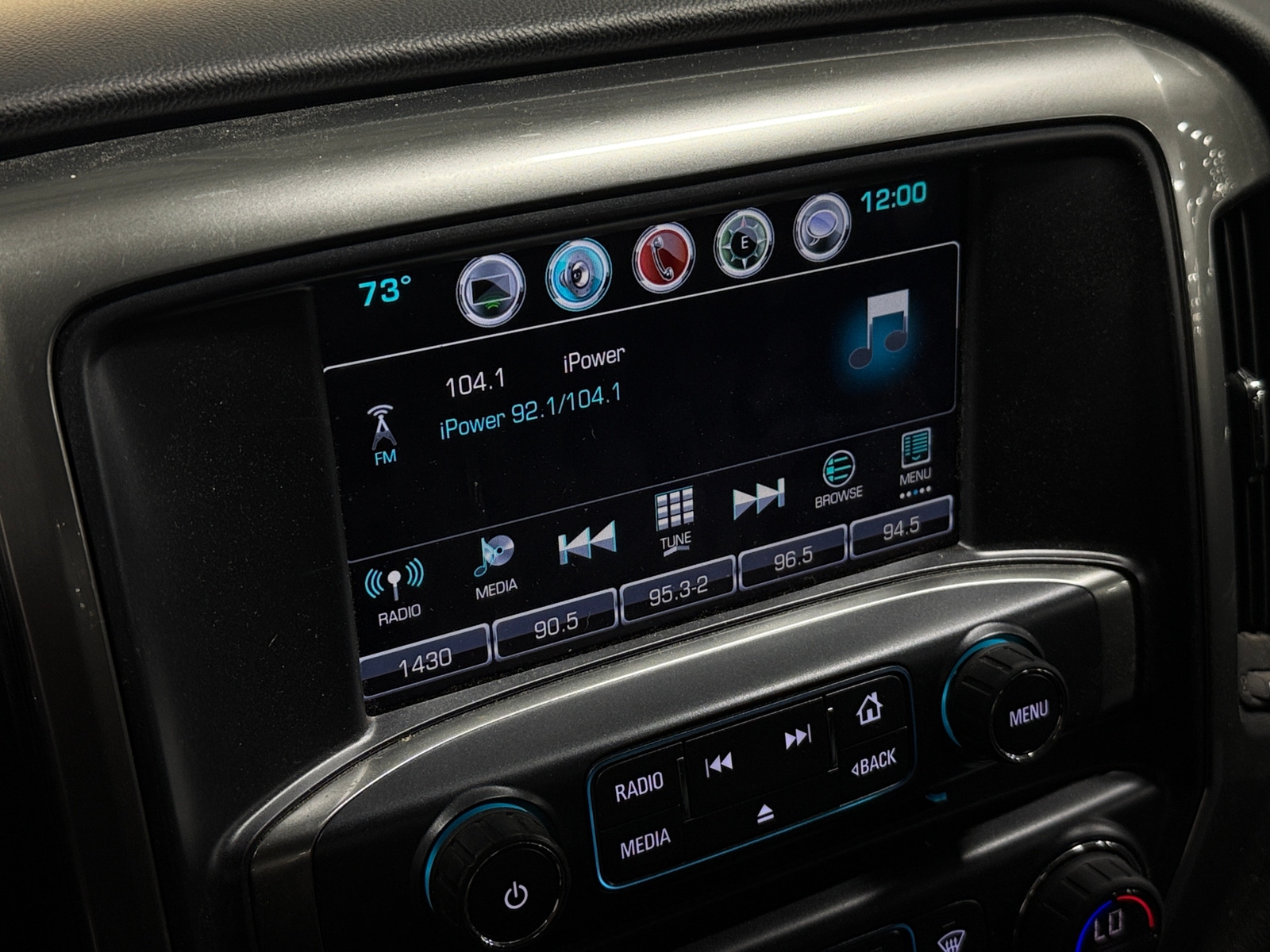 Thumbnail: 2017 Chevrolet Silverado 1500 - 4