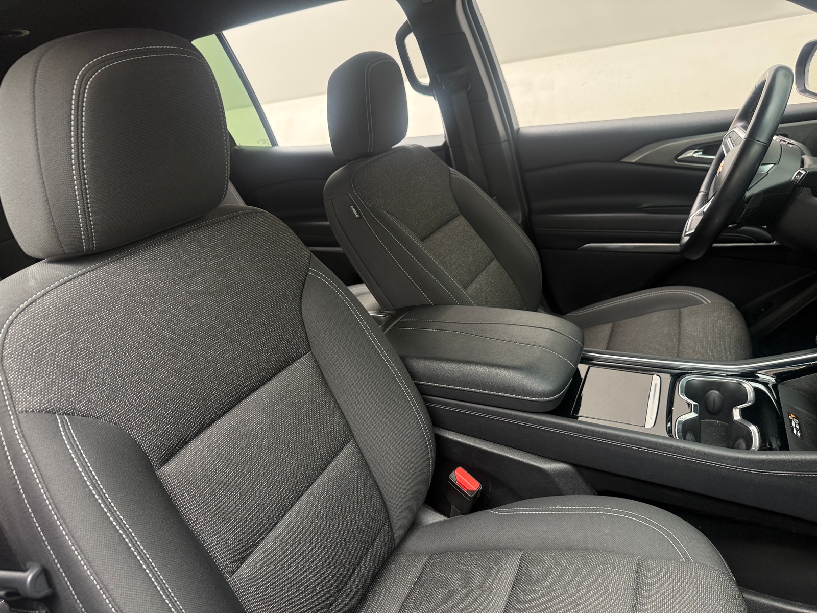 Thumbnail: 2024 Chevrolet Traverse - 2